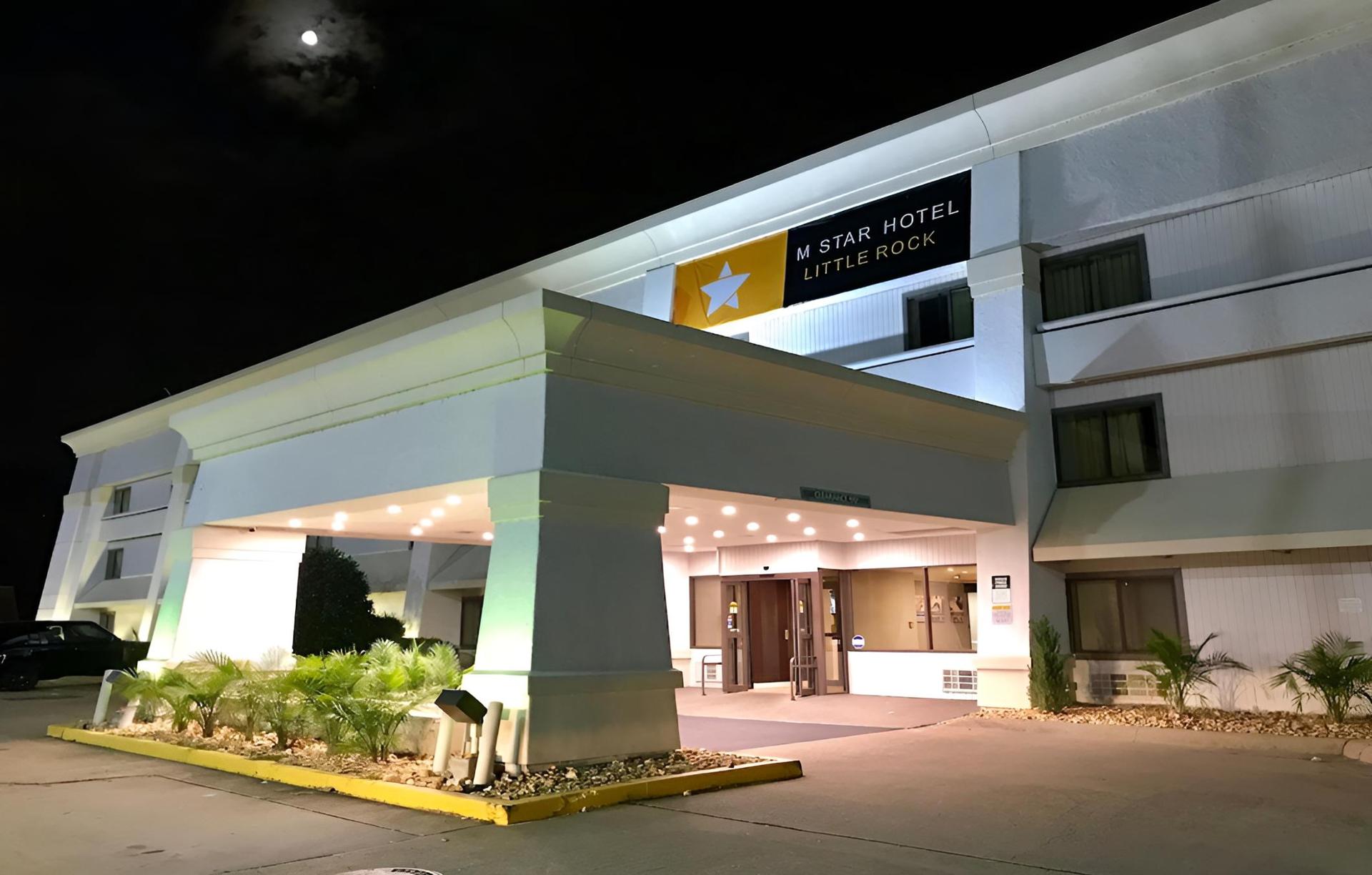 M Star Hotel Little Rock photo 1