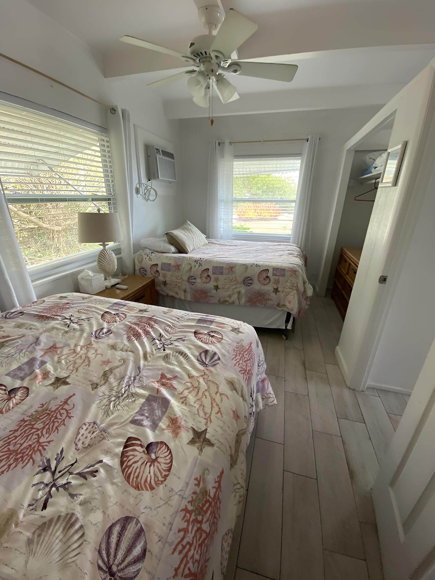 Tropical Winds Motel & Cottages photo 23