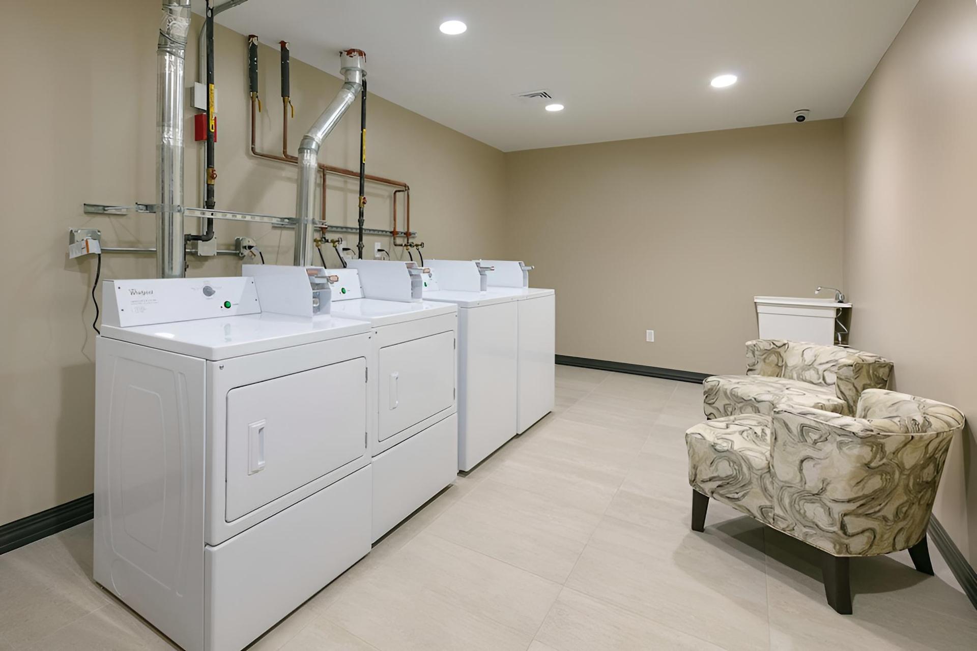 Best Western Plus Executive Residency Bronx photo 10