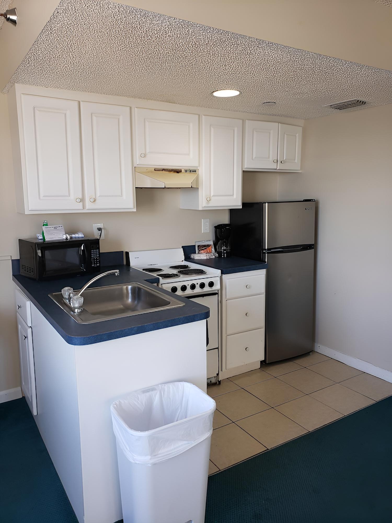 Beach Quarters Daytona photo 51