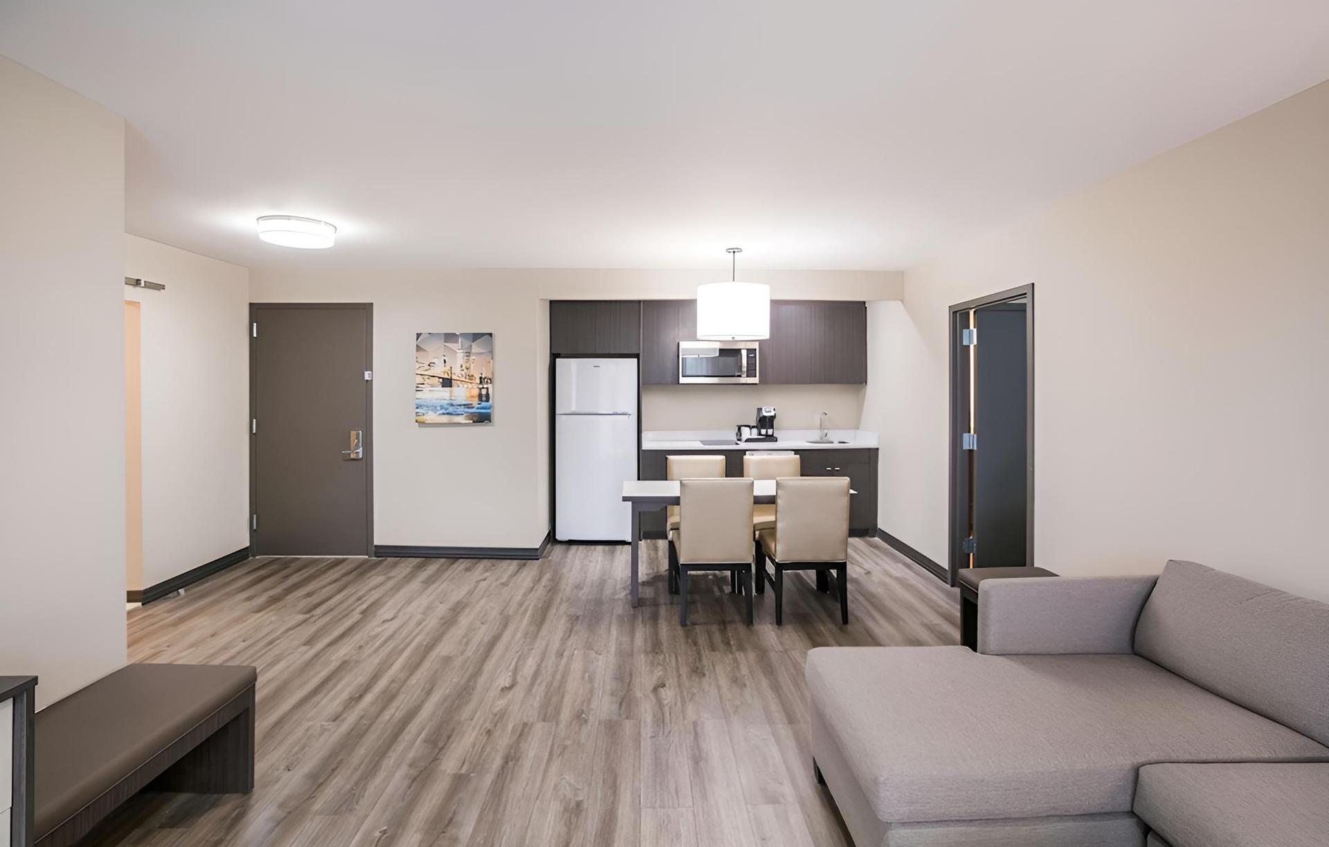 Best Western Plus Executive Residency Bronx photo 47