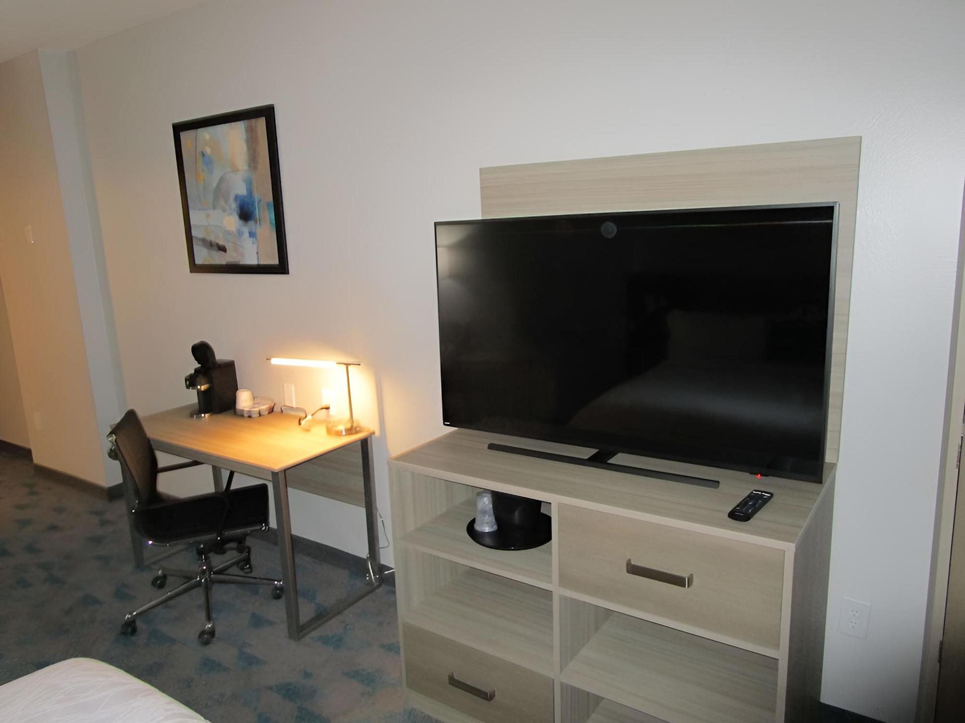 Best Western Plus Bonham photo 3