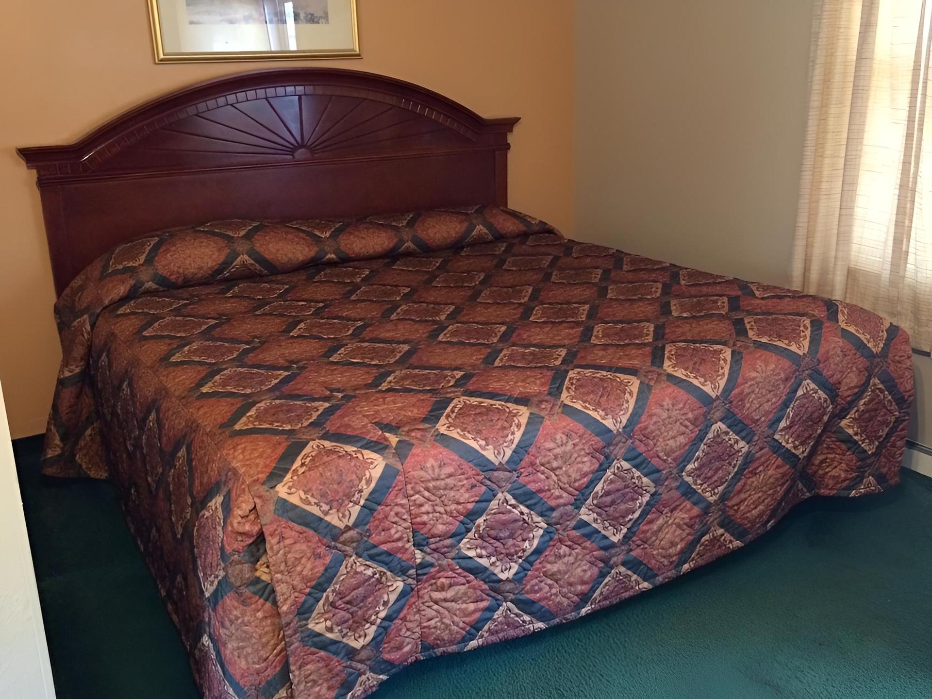 Howard's Motel photo 12