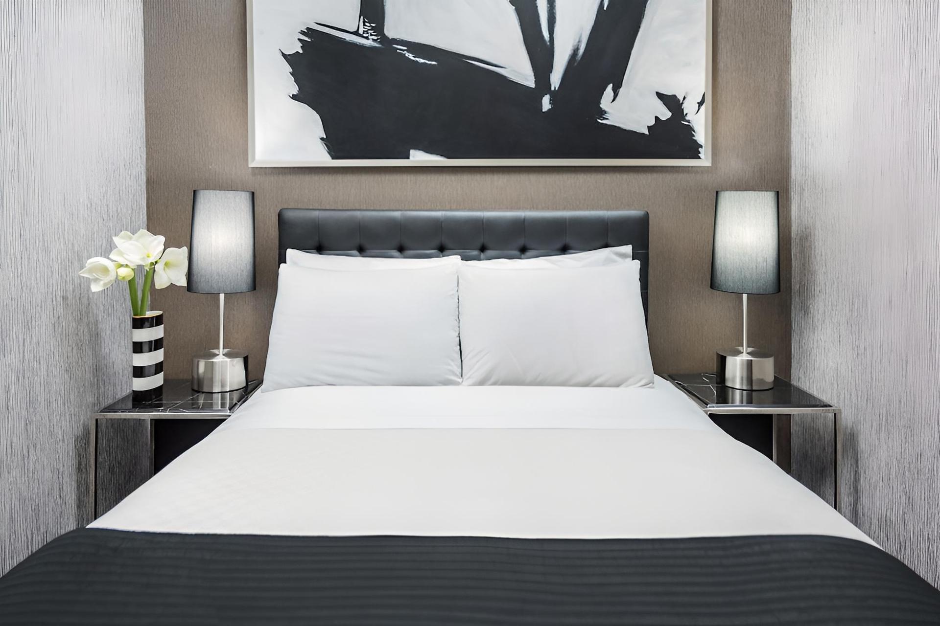 Park West Hotel photo 2