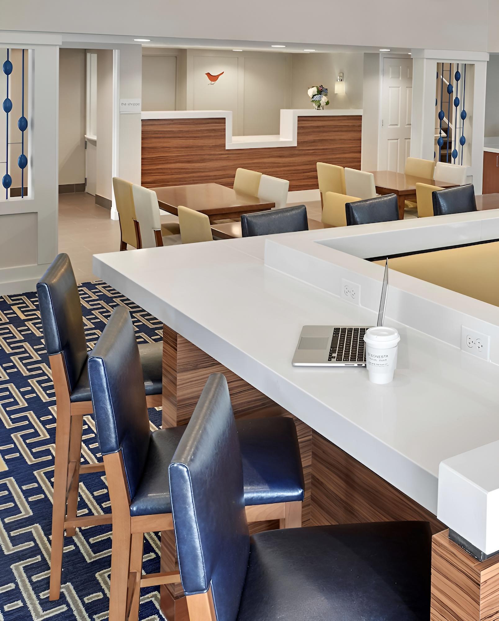 Sonesta ES Suites South Brunswick - Princeton photo 8