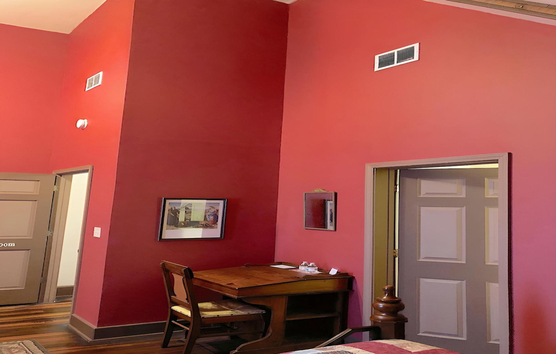 Main Street Bed & Breakfast Established in 1810 photo 38
