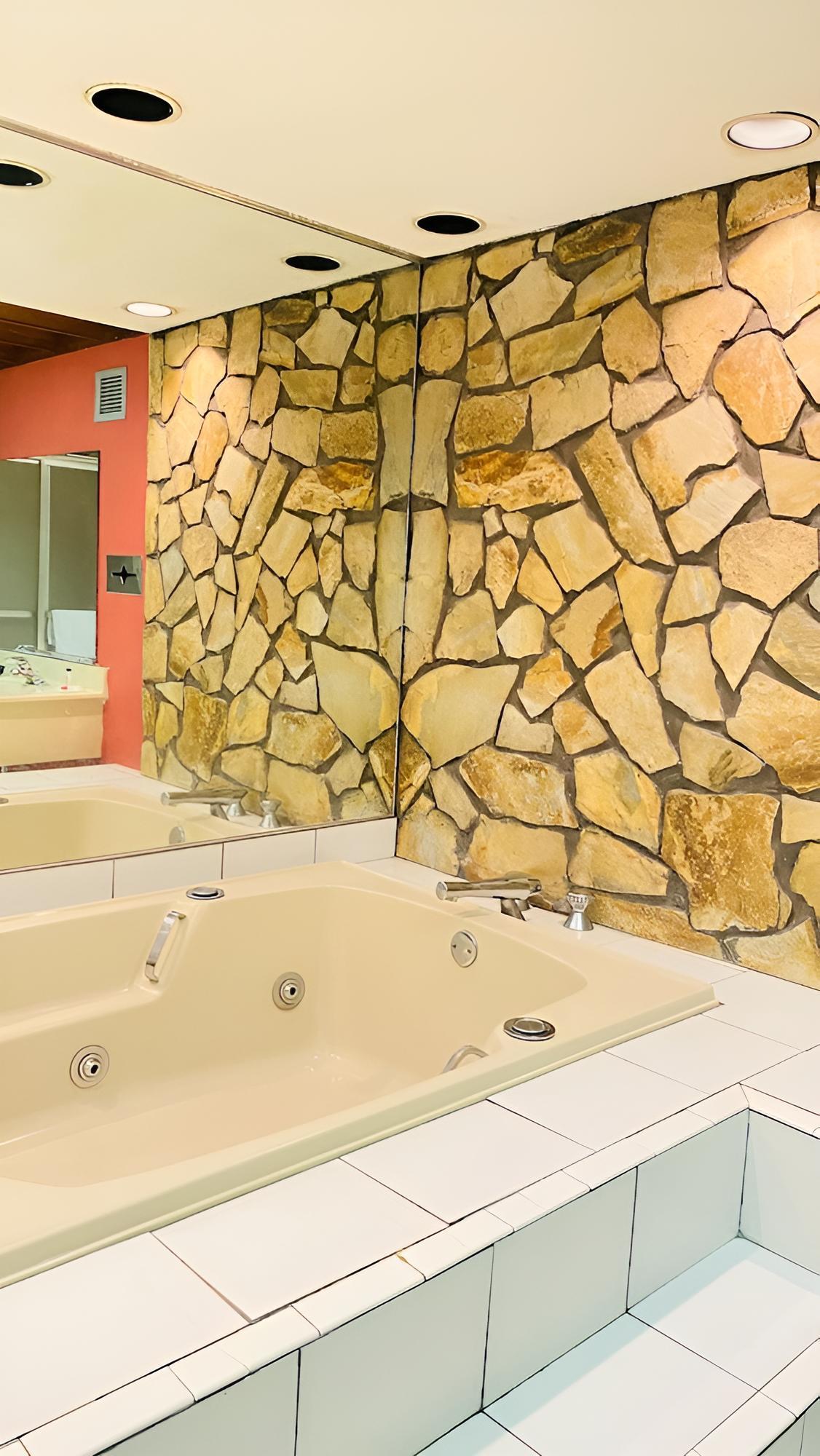 Ramada by Wyndham Walterboro photo 7
