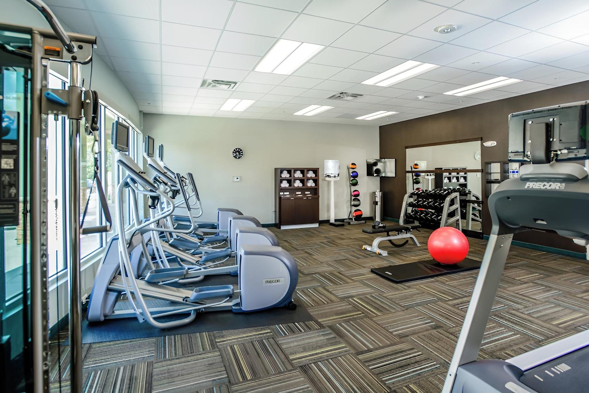 Courtyard by Marriott Lake Charles photo 10