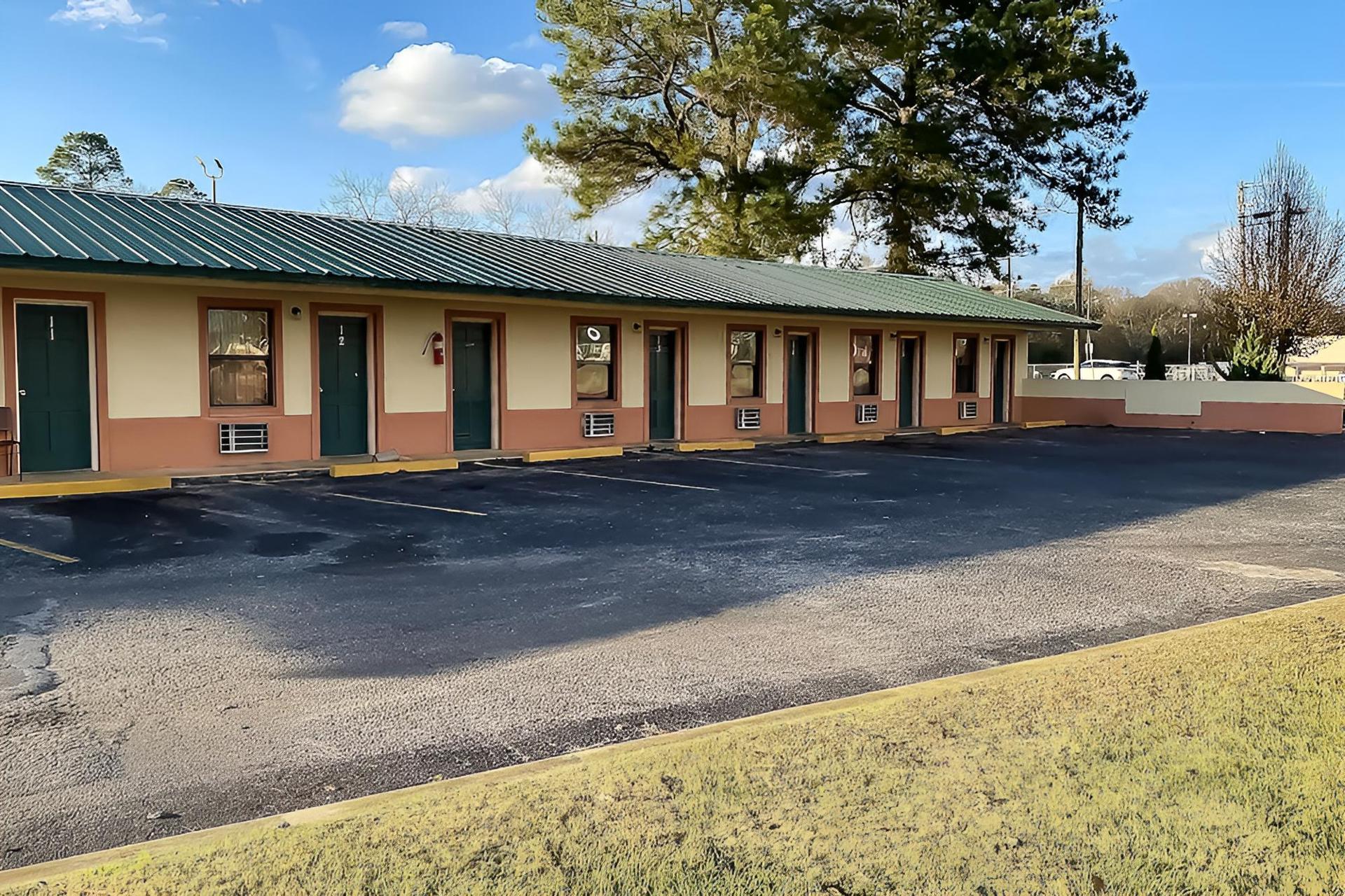 Hotel O Tallassee Hwy 14 photo 2