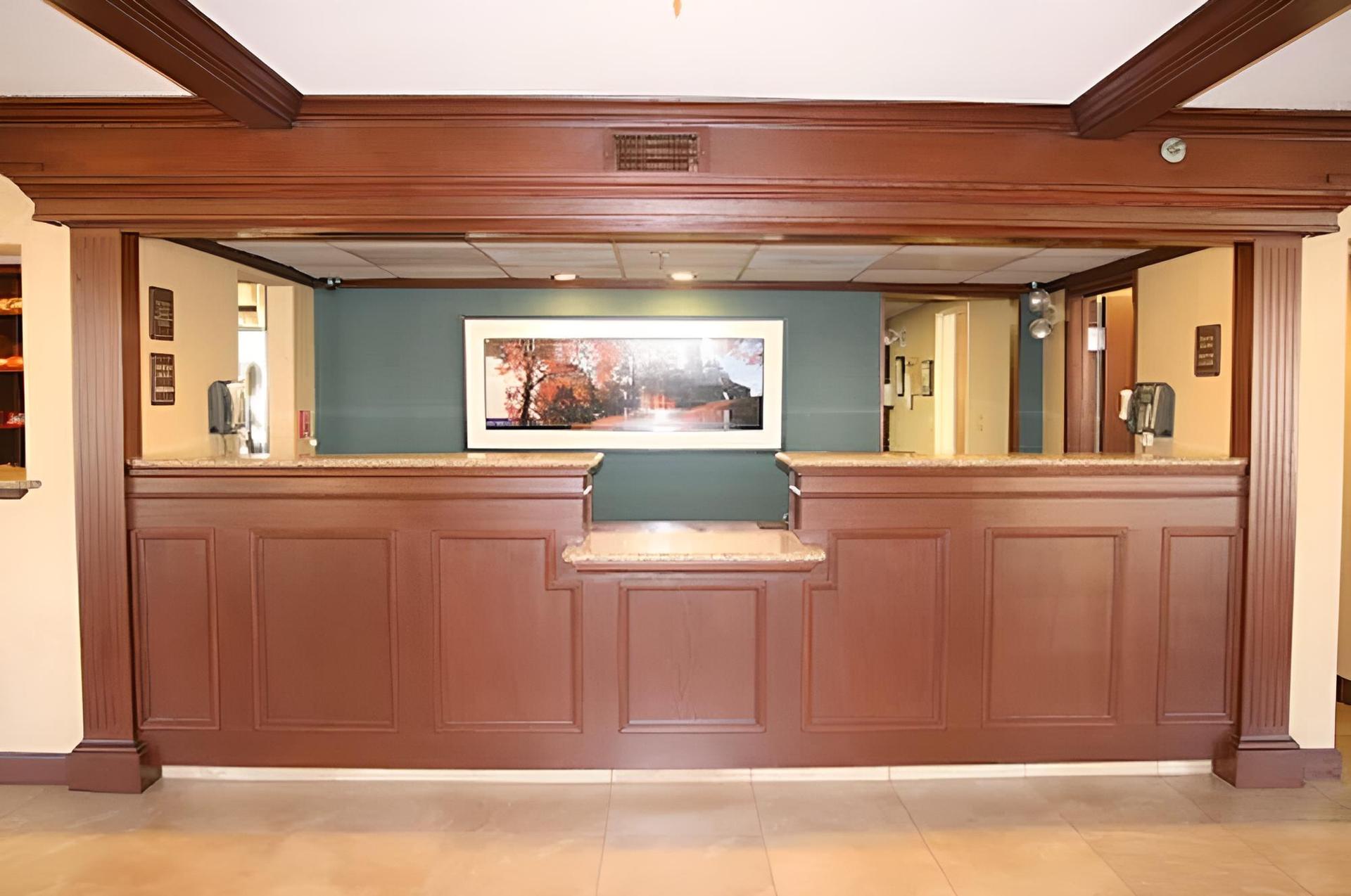 Auburn Place Hotel And Suites photo 6