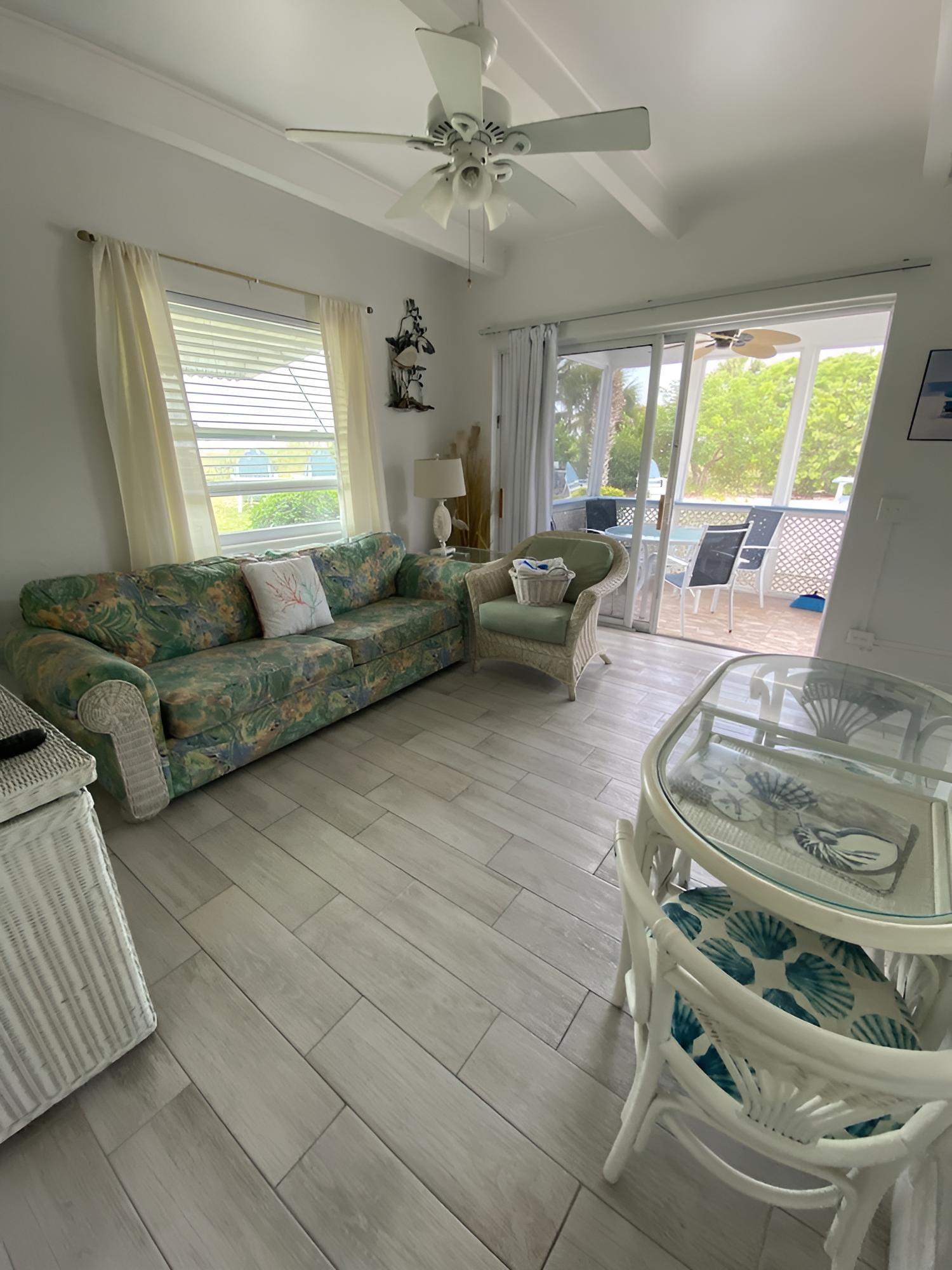 Tropical Winds Motel & Cottages photo 46
