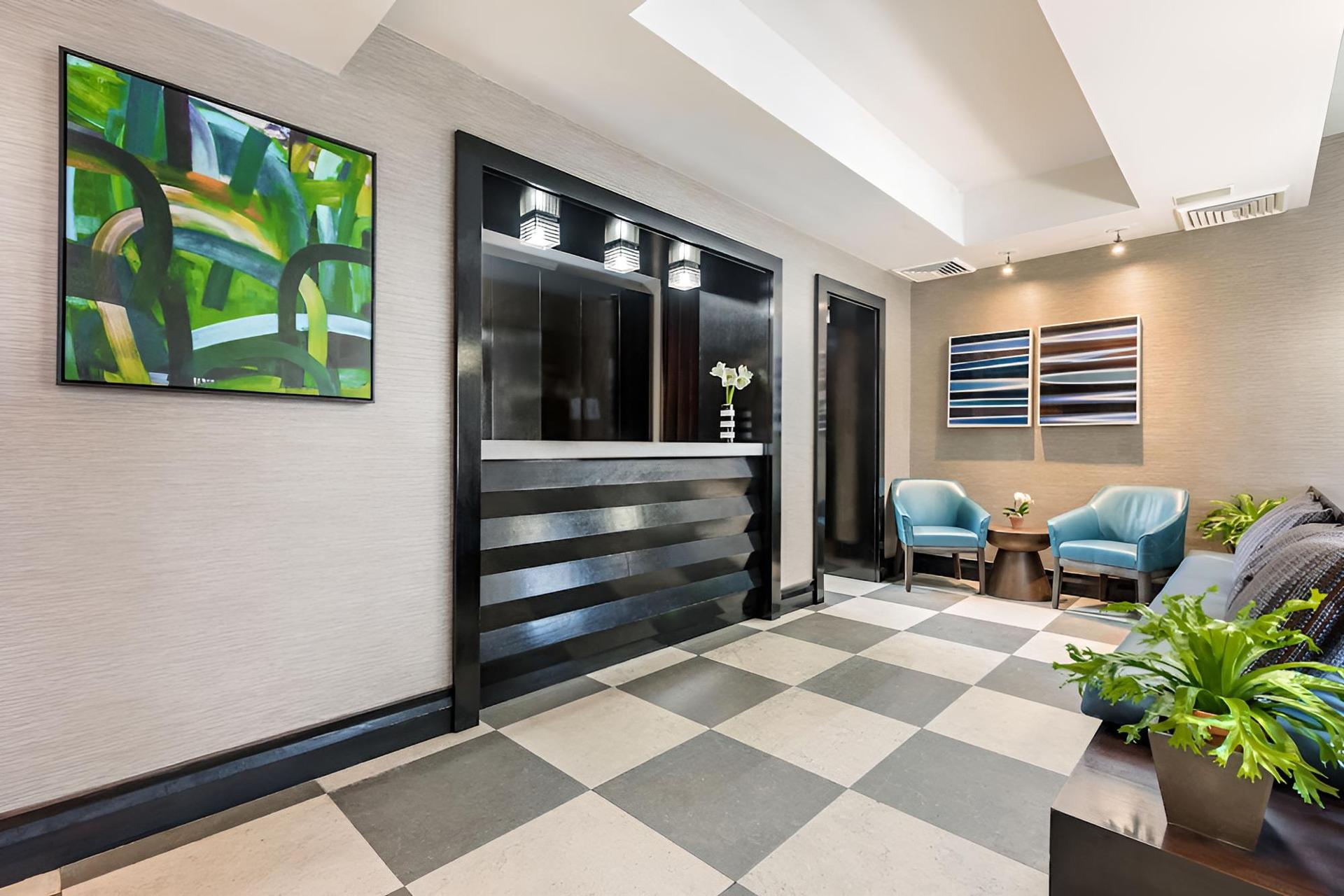 Park West Hotel photo 3