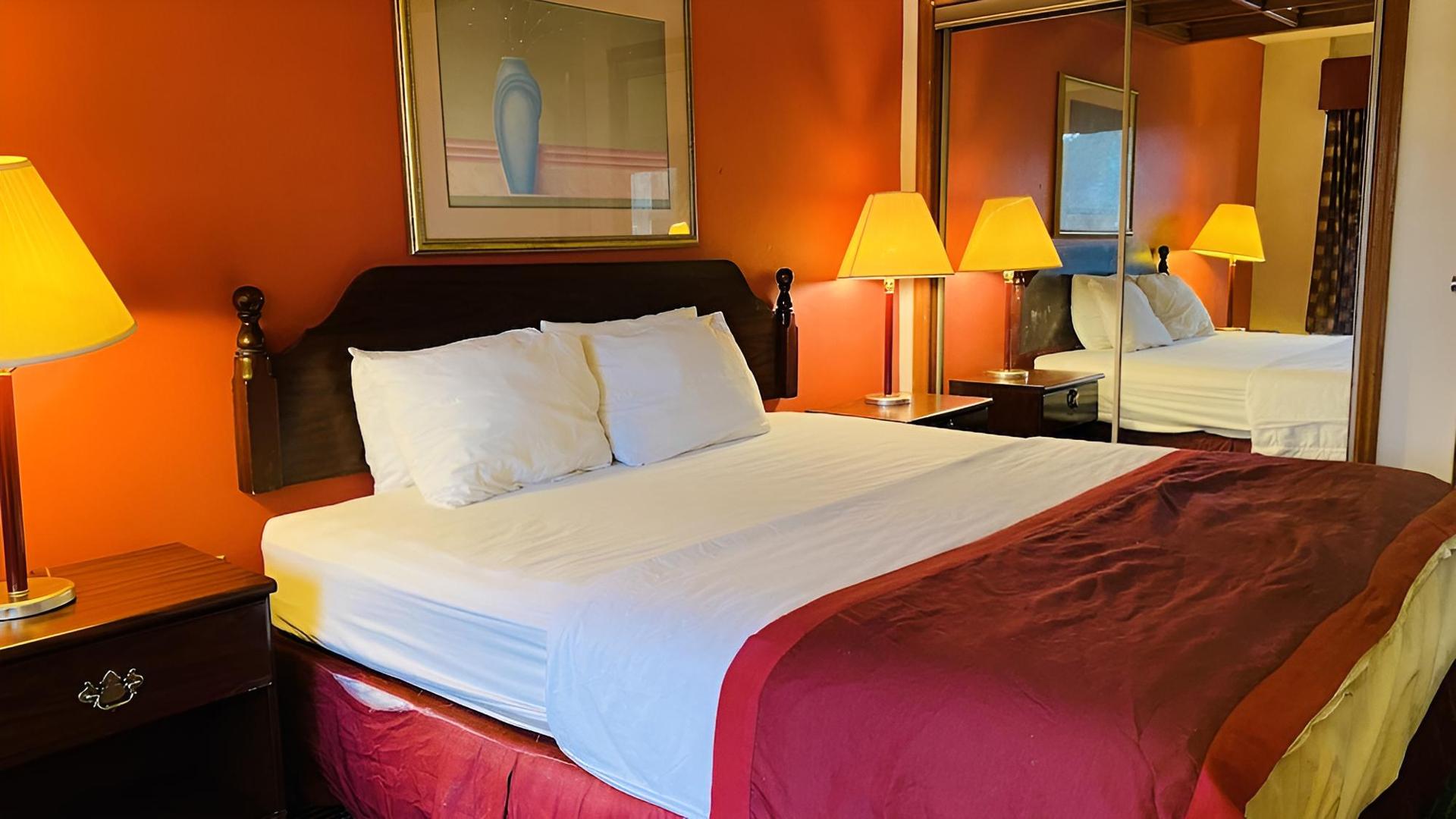 Ramada by Wyndham Walterboro photo 55