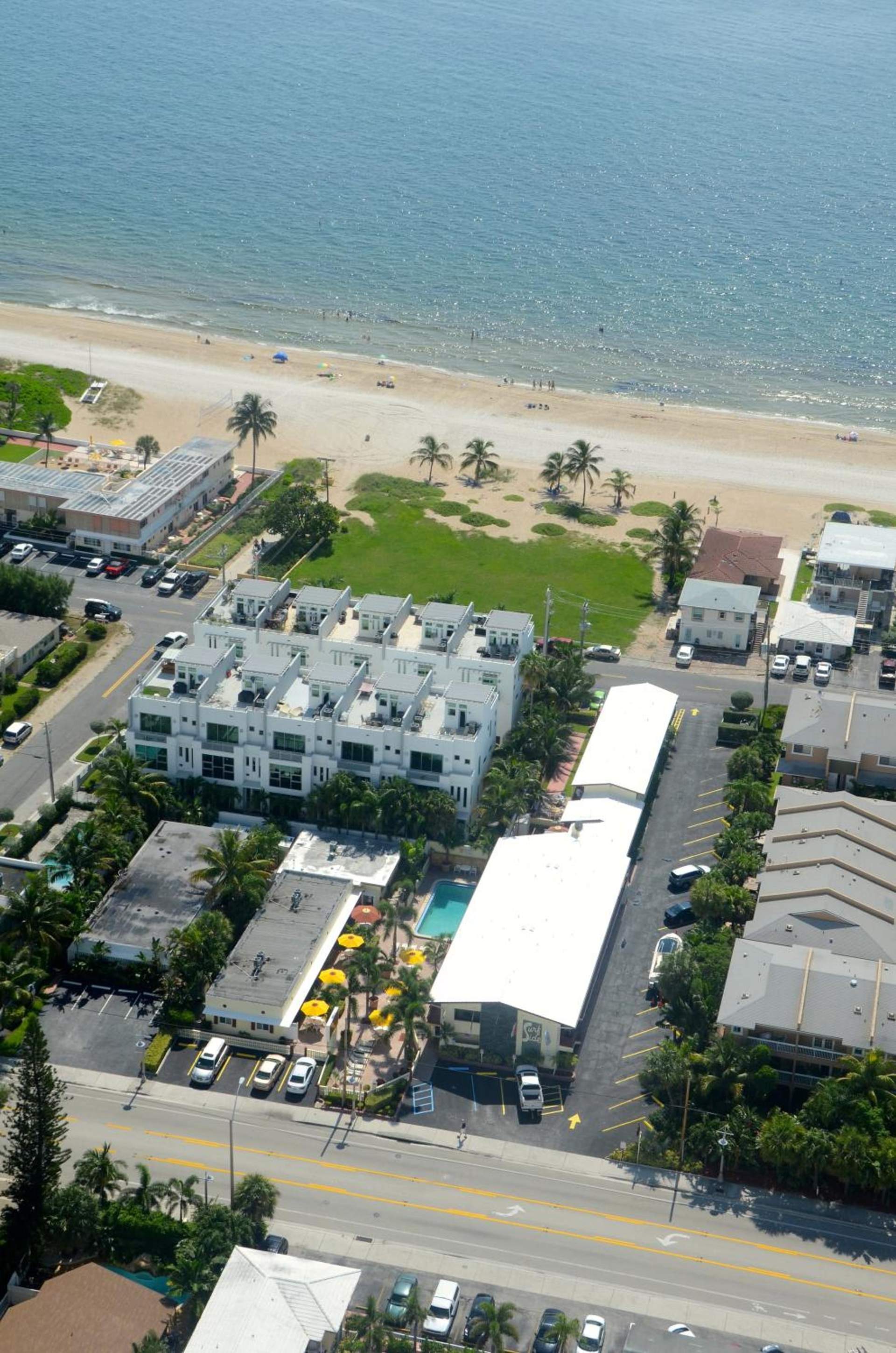 Surf Side Resort