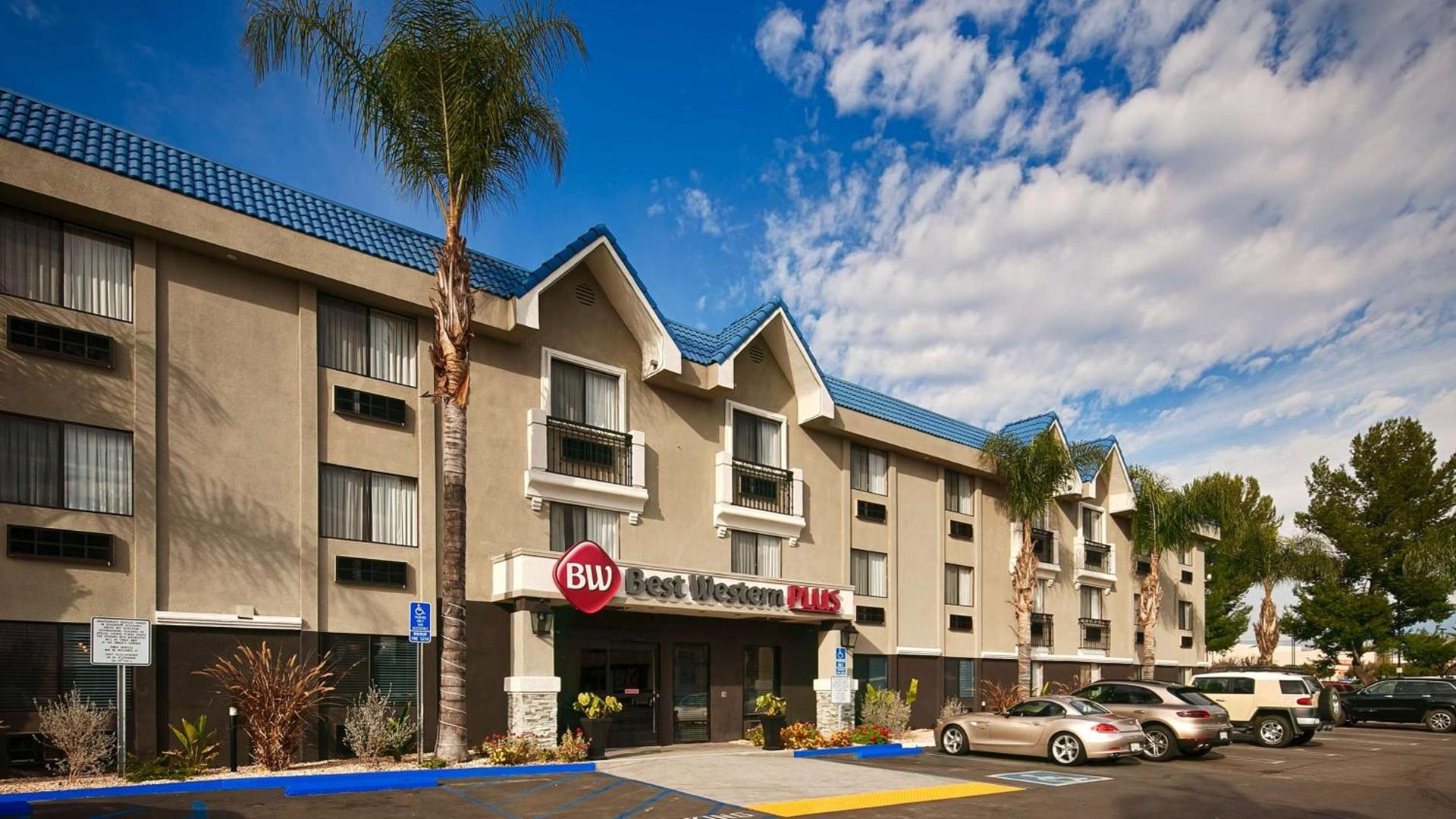 Best Western Plus Diamond Valley Inn — hotel in Hemet