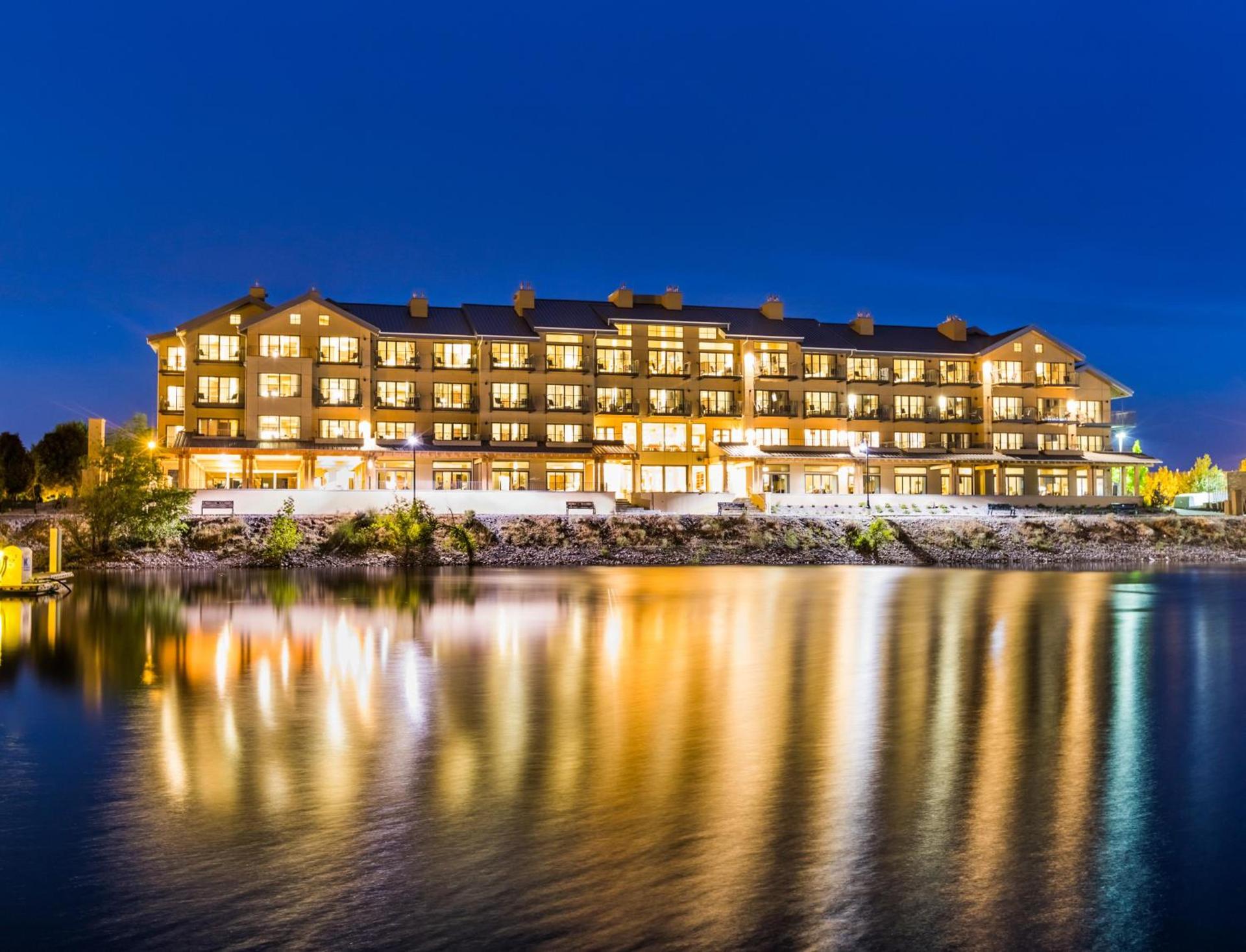 The Lodge at Columbia Point — hotel in Richland
