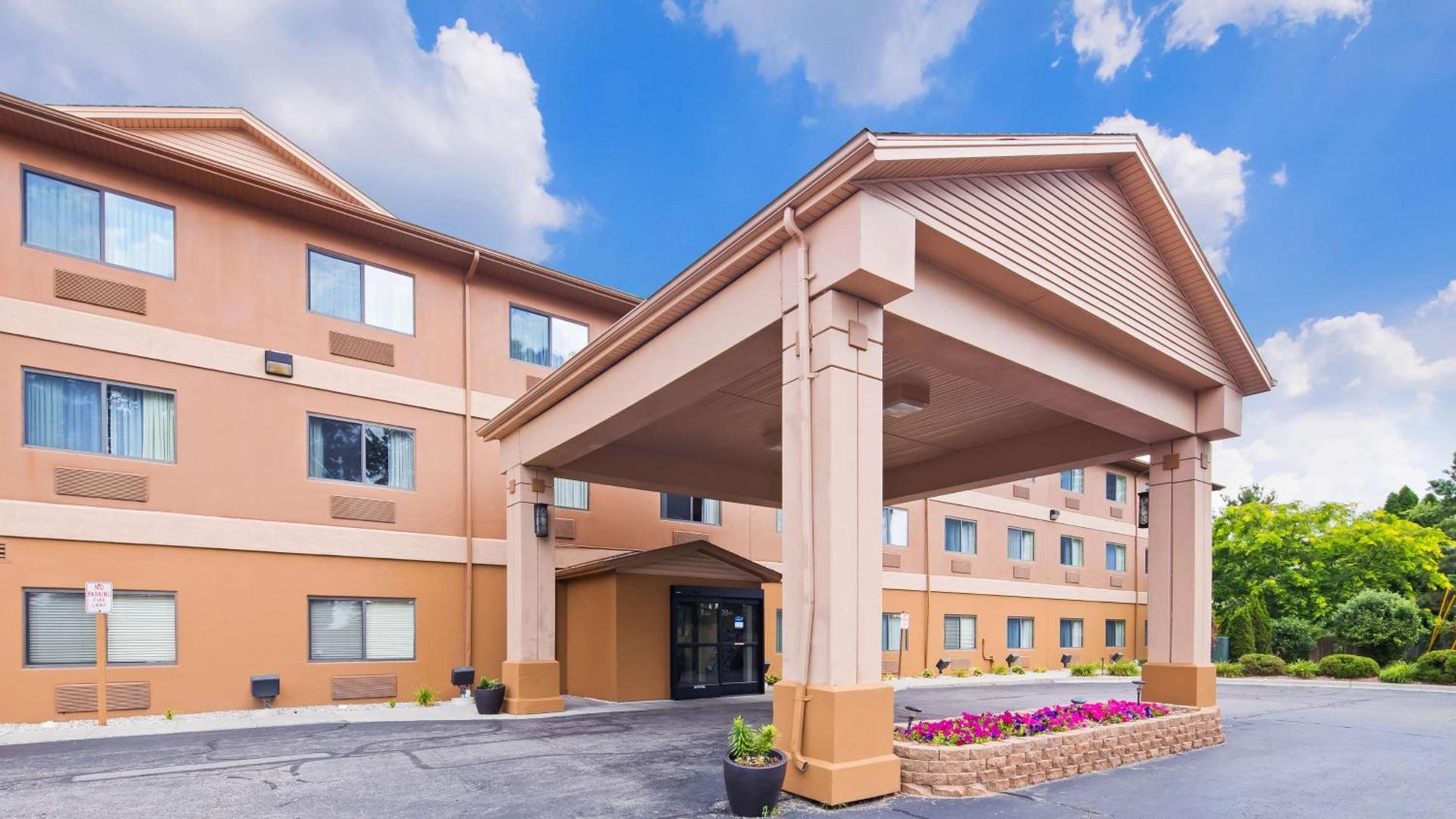 Best Western Port Huron Blue Water Bridge — hotel in Port Huron