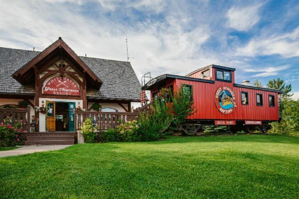 Great Northern Resort — hotel in West Glacier