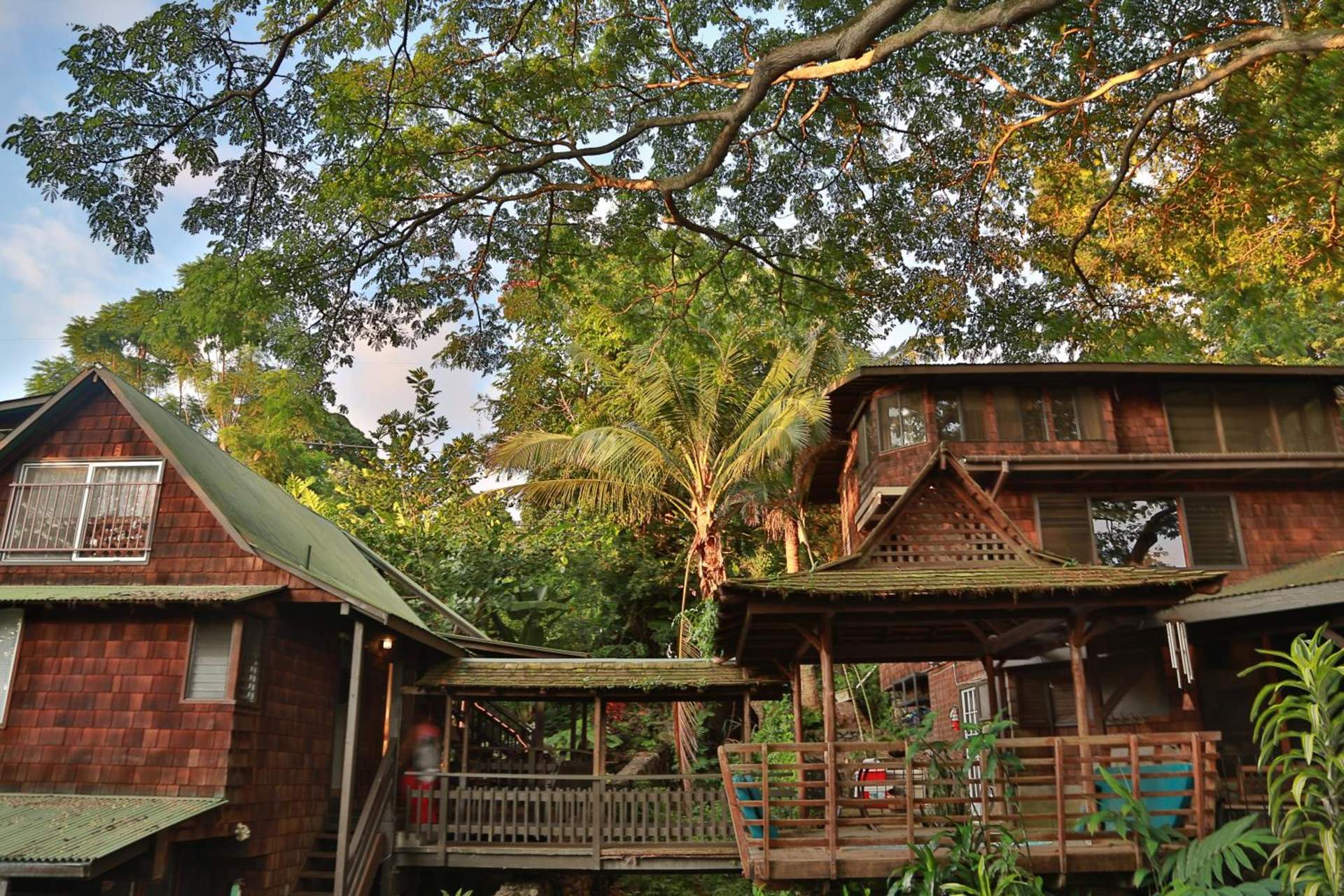 Hale Maluhia Country Inn