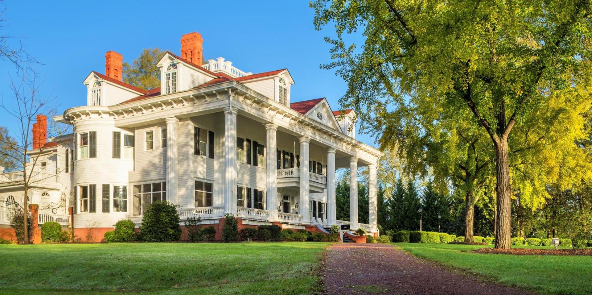 The Twelve Oaks Bed & Breakfast — hotel in Covington