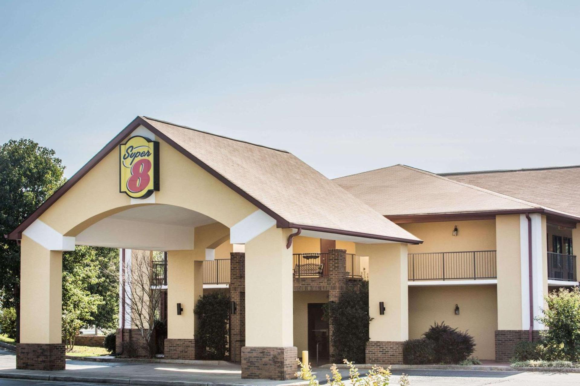 Super 8 by Wyndham Lavonia — hotel in Lavonia