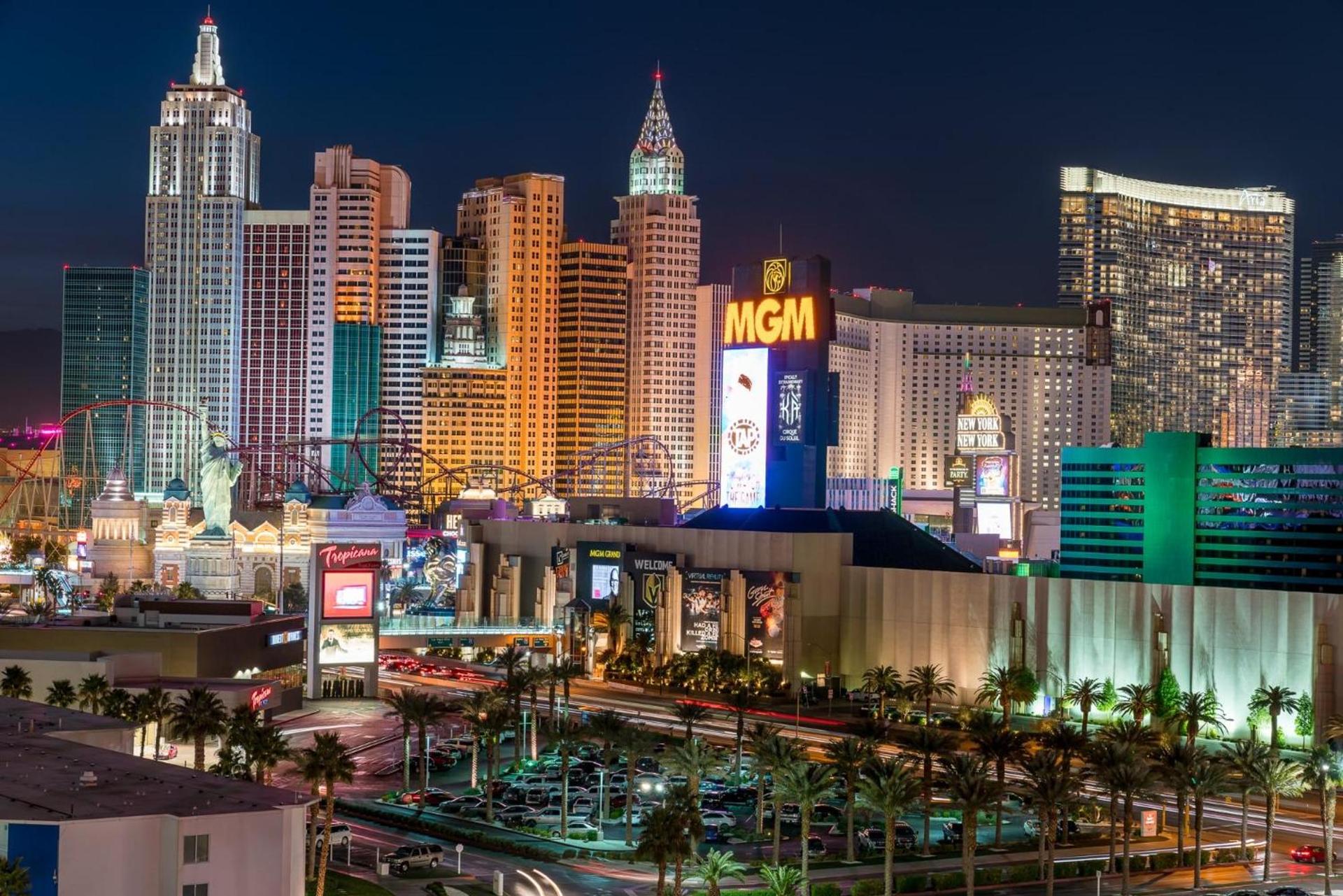 OYO Hotel and Casino Las Vegas — hotel in Las Vegas
