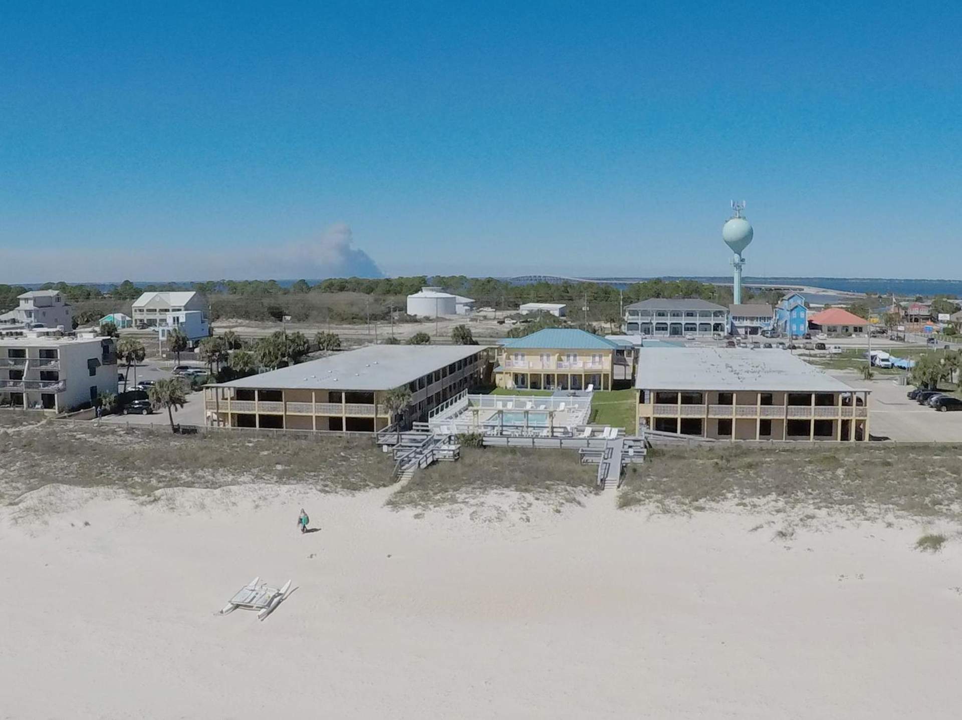 Buccaneer Inn