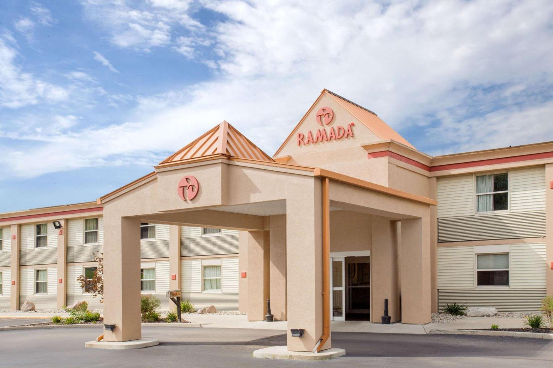Ramada by Wyndham Angola/Fremont Area — hotel in Angola