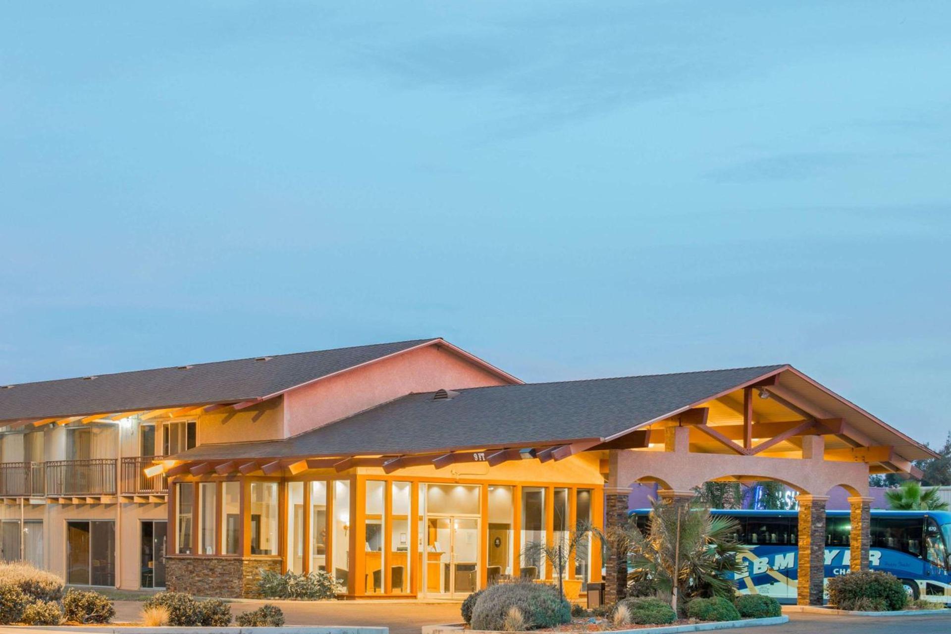 Days Inn by Wyndham Modesto — hotel in Modesto