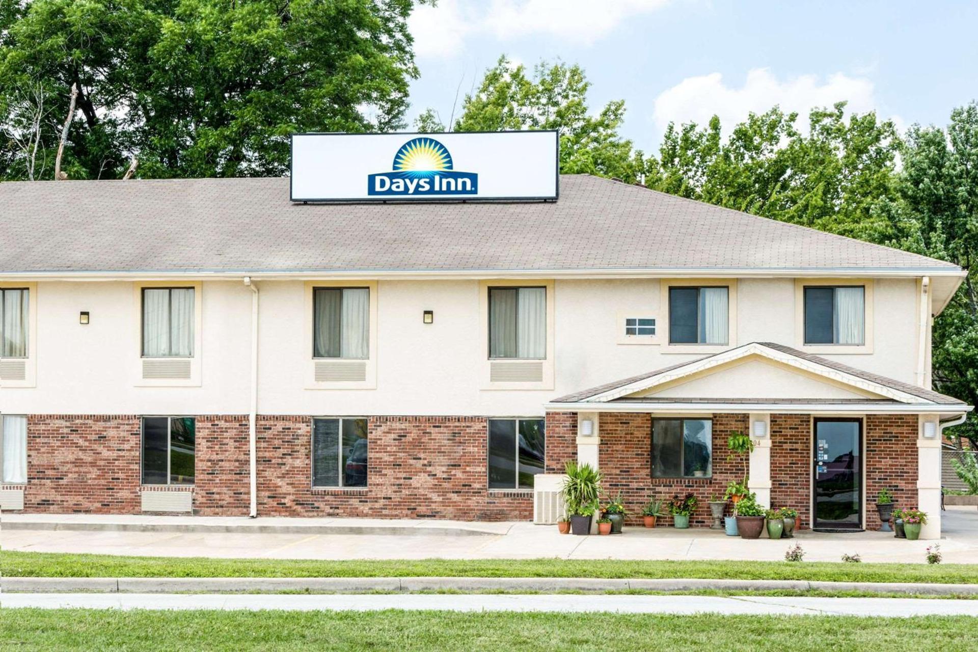 Days Inn by Wyndham Warrensburg — hotel in Warrensburg