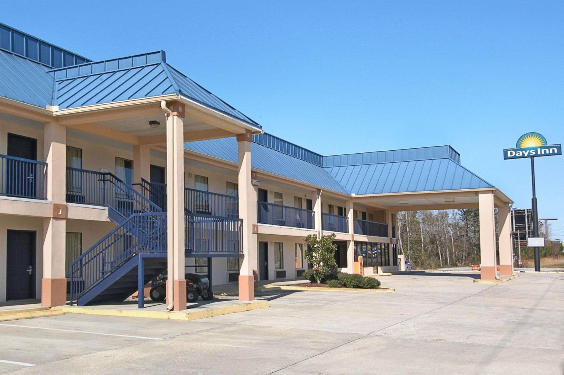 Days Inn by Wyndham Ocean Springs — hotel in Ocean Springs