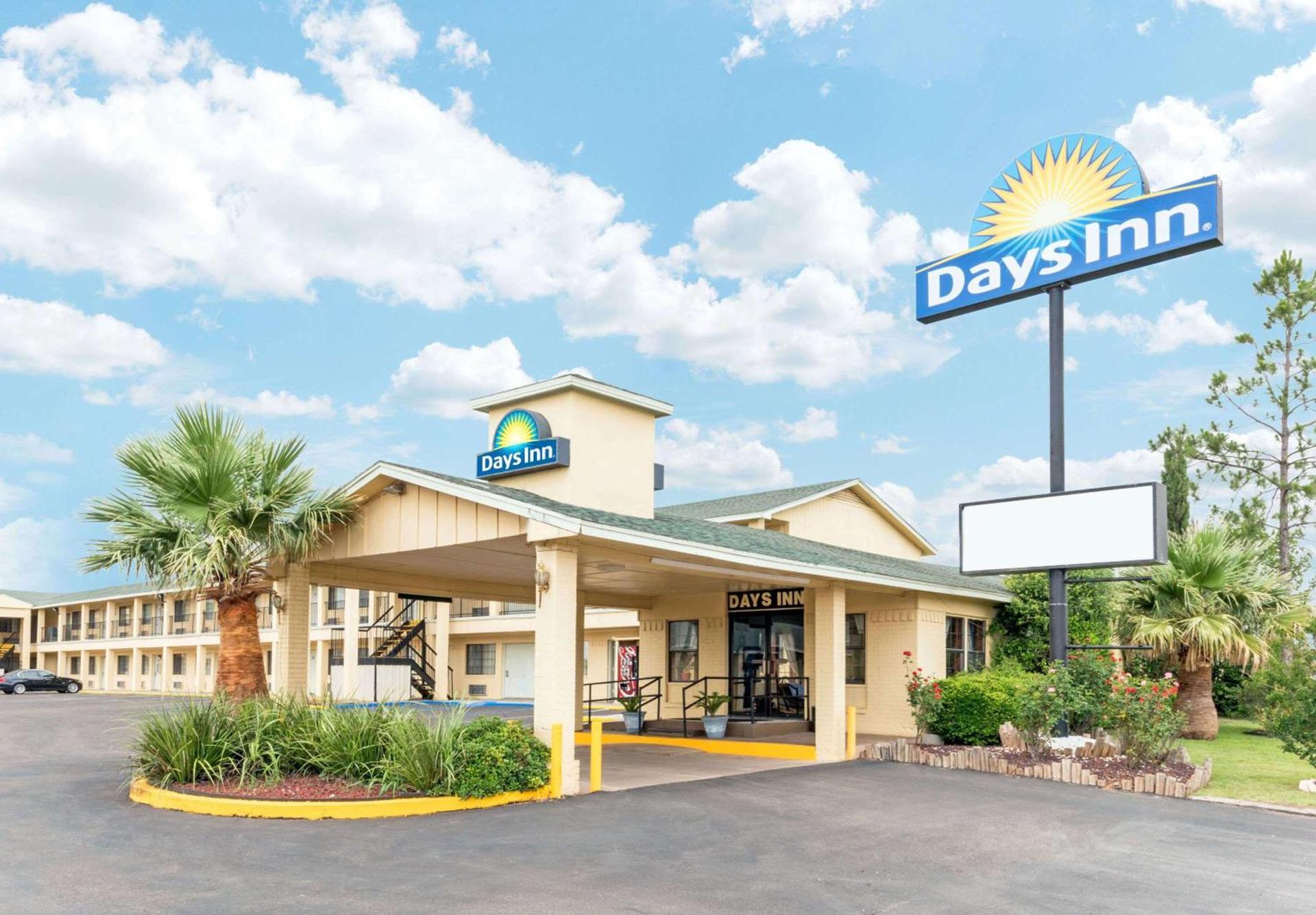 Days Inn by Wyndham Snyder — hotel in Snyder