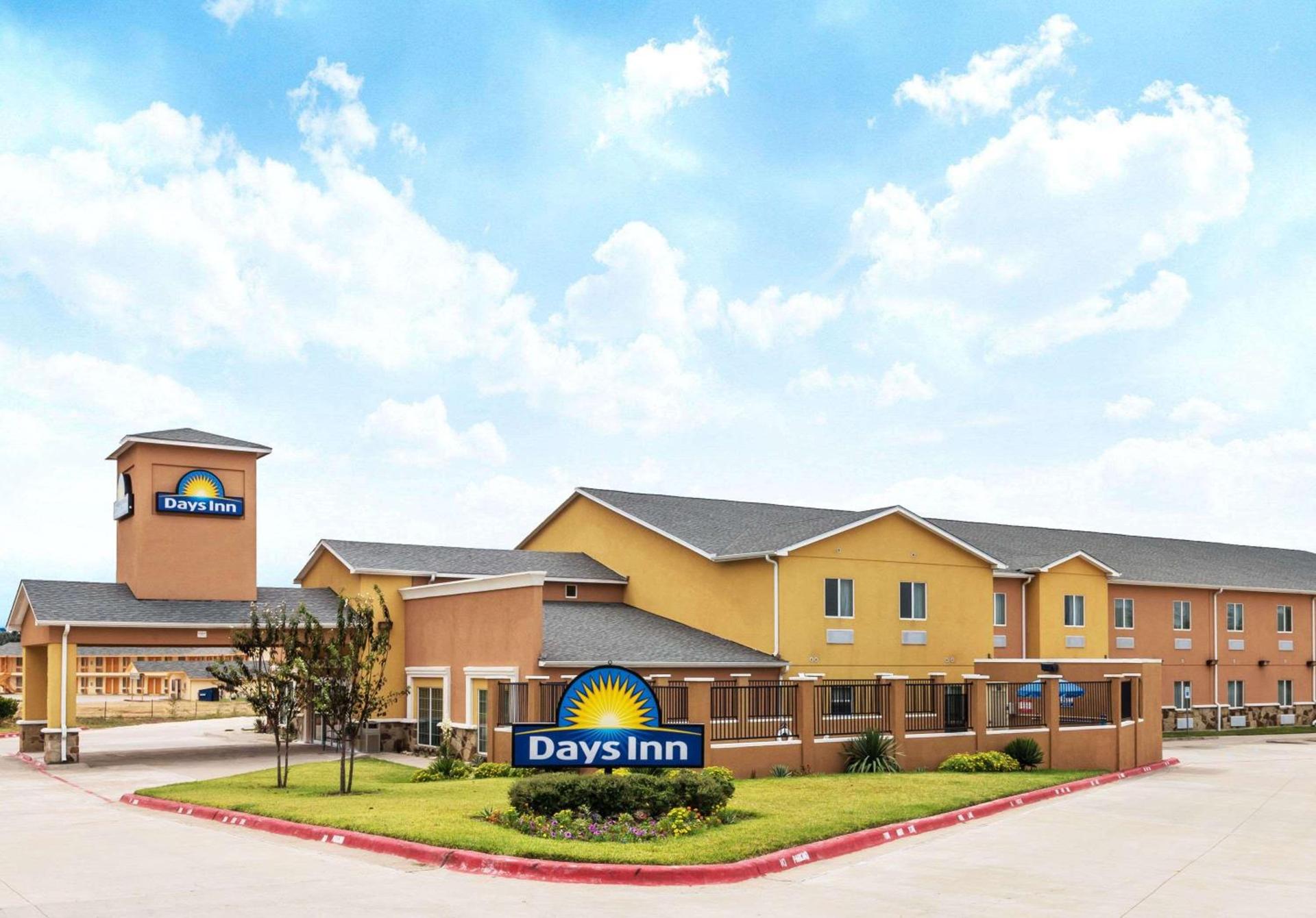 Days Inn by Wyndham Rockdale Texas — hotel in Rockdale