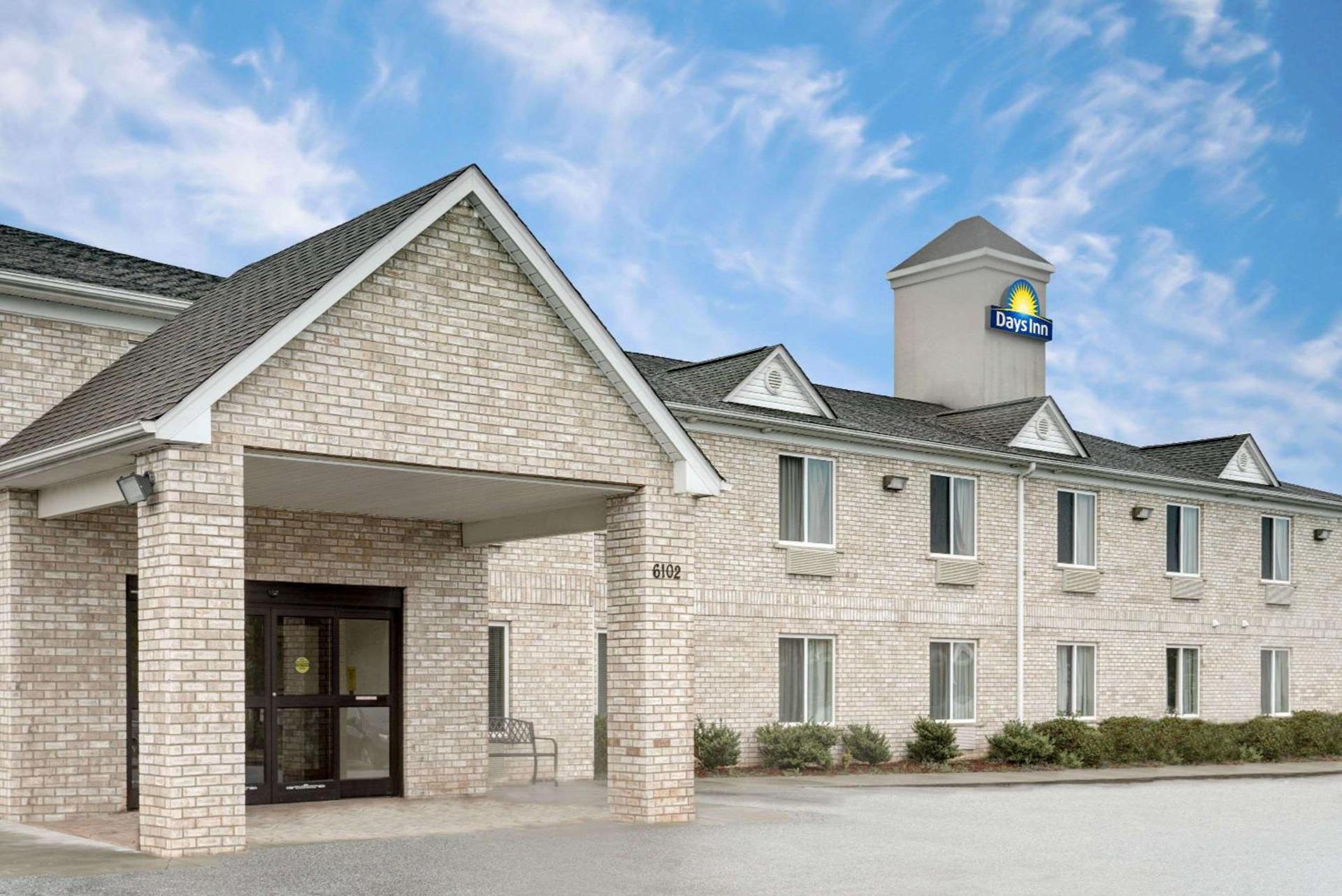 Days Inn by Wyndham Greensboro NC — hotel in Greensboro