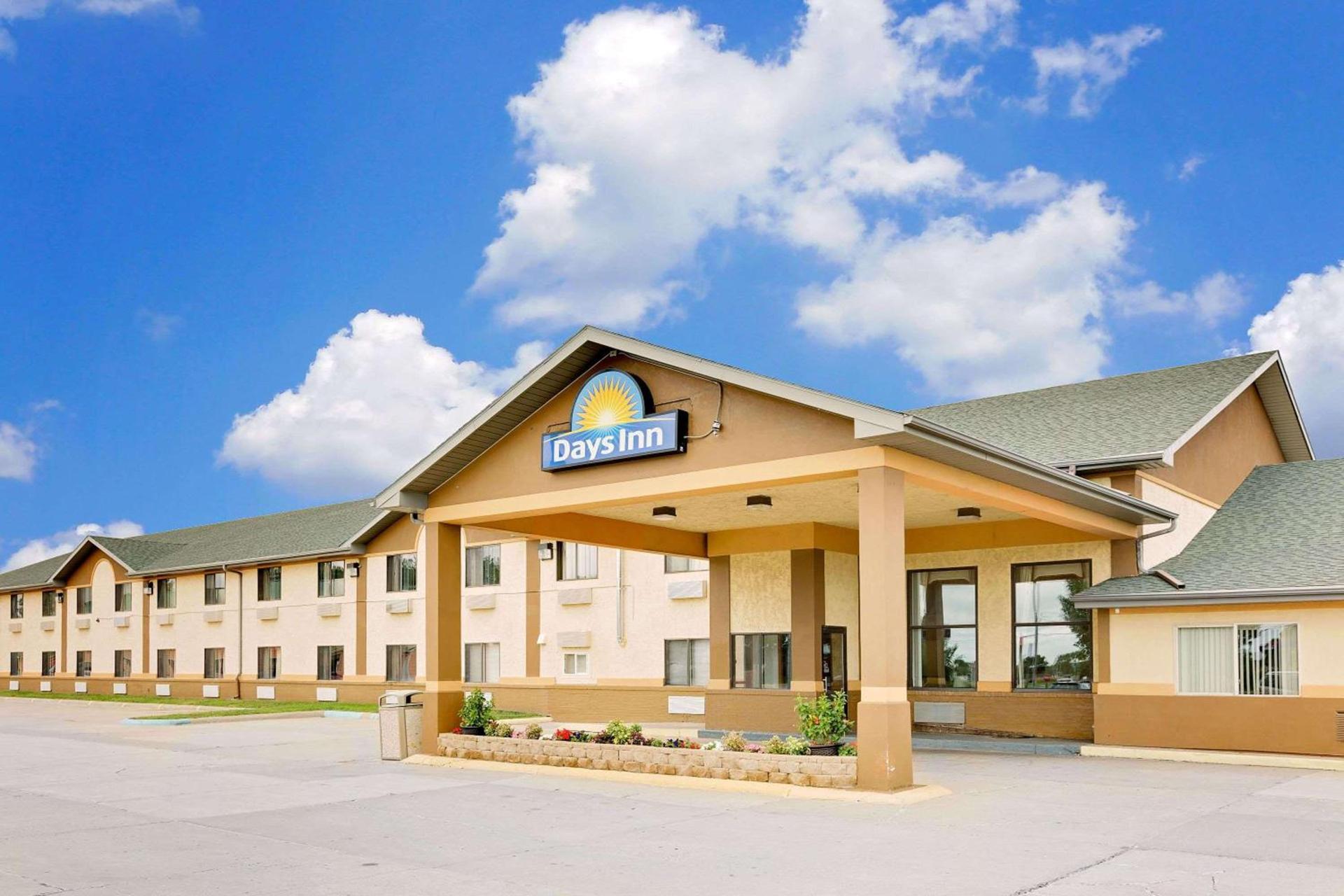 Days Inn by Wyndham North Sioux City — hotel in North Sioux City