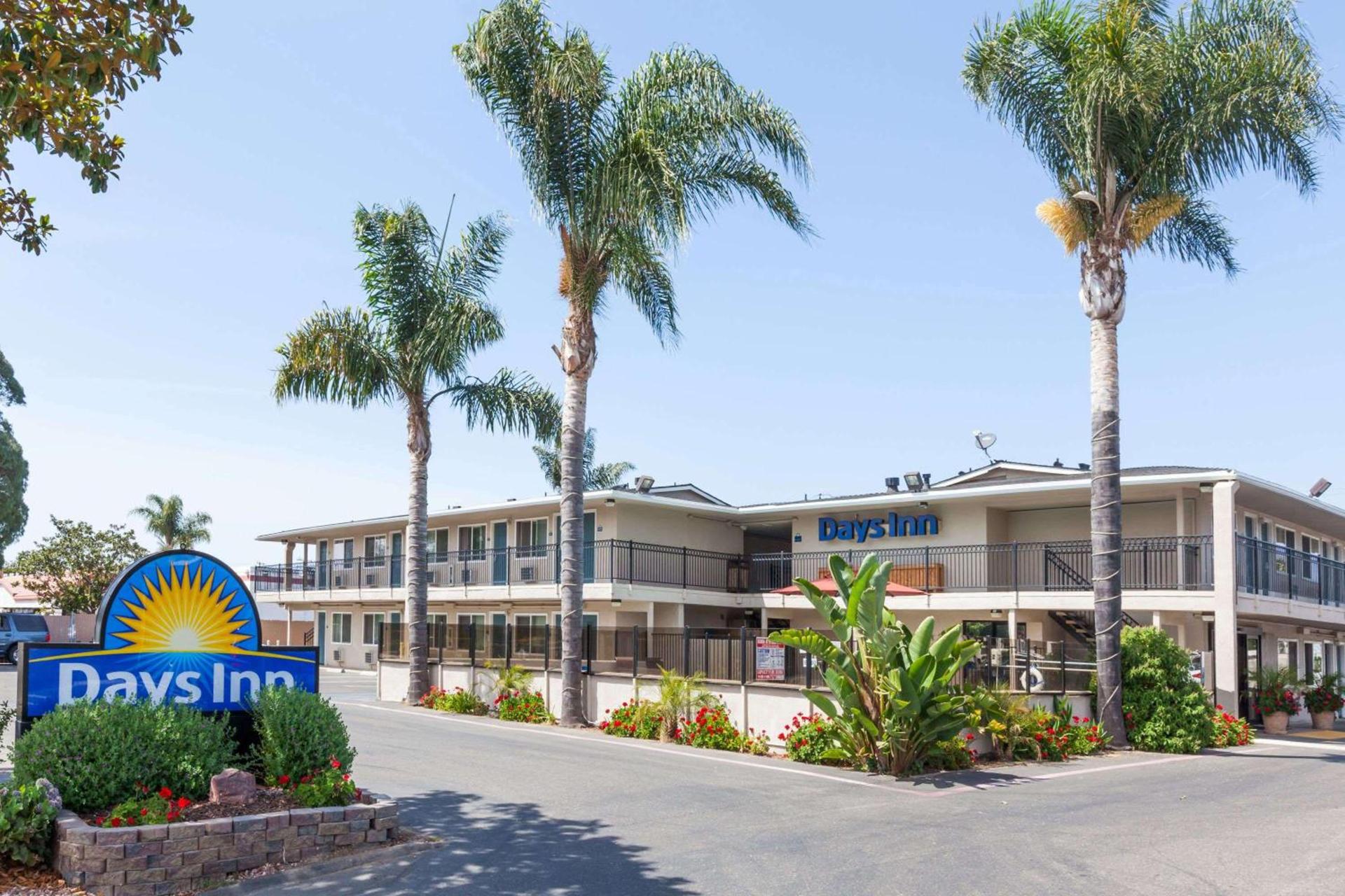 Days Inn by Wyndham Santa Maria — hotel in Santa Maria
