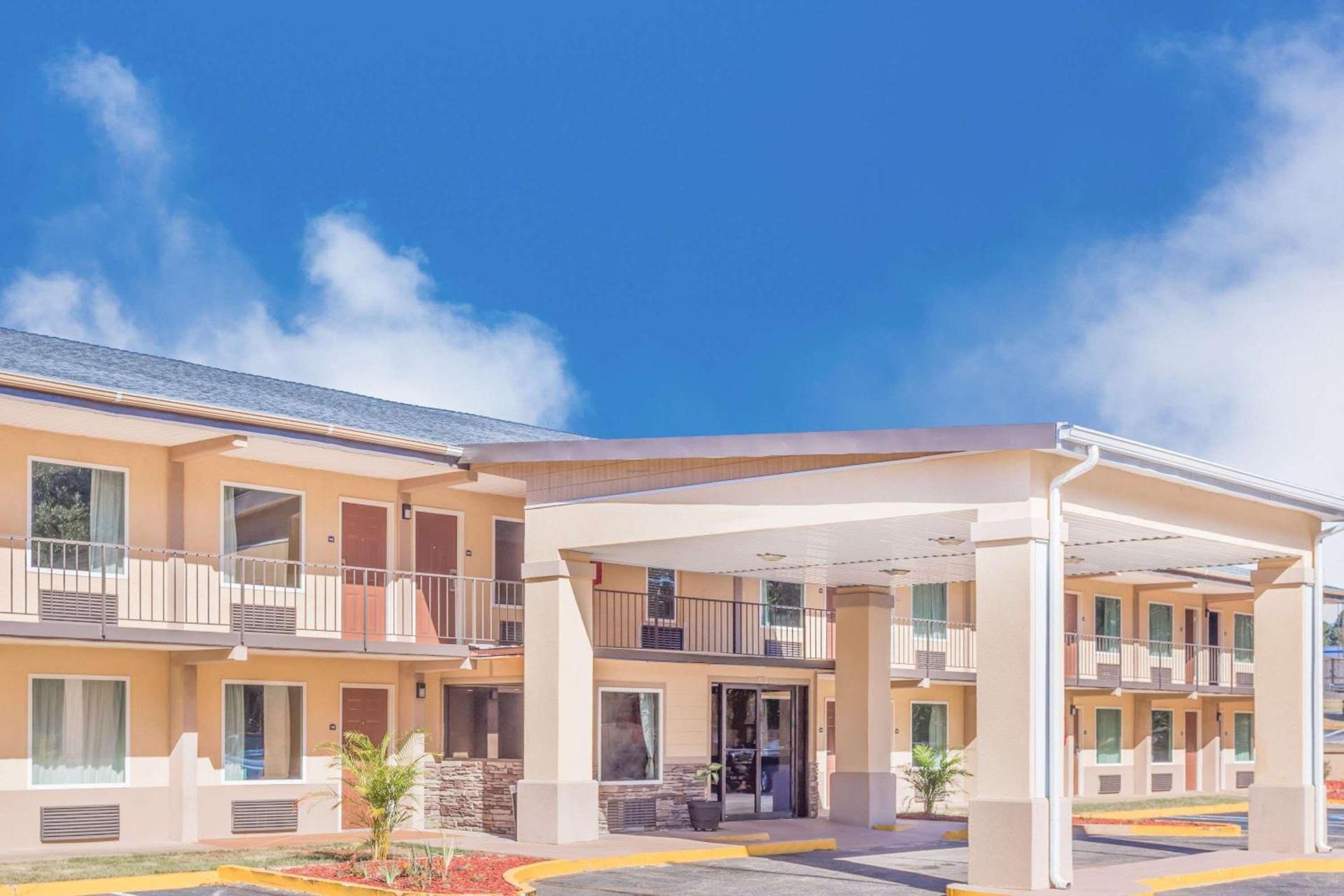 Days Inn by Wyndham Lavonia — hotel in Lavonia