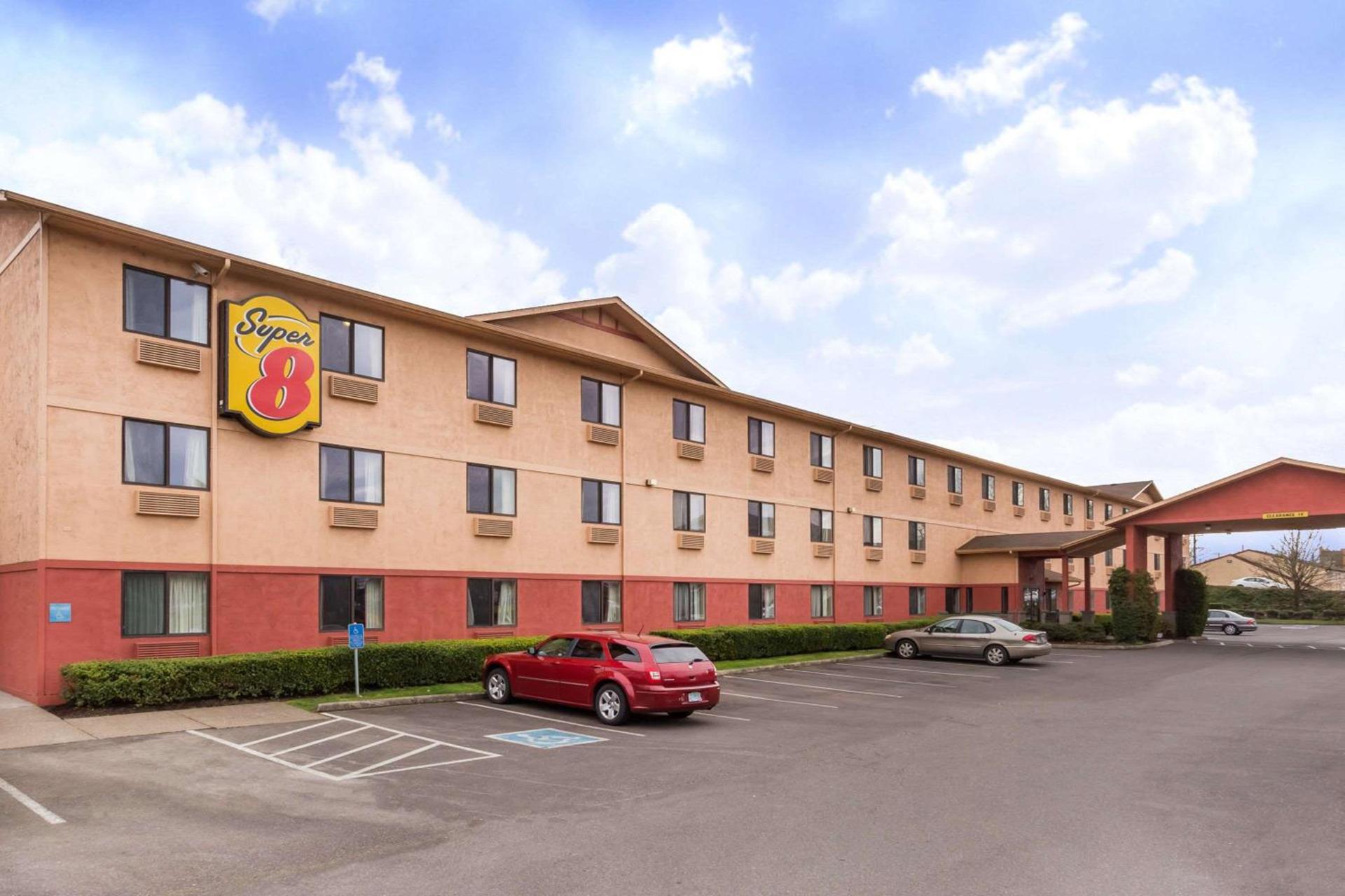 Super 8 by Wyndham Corvallis — hotel in Corvallis