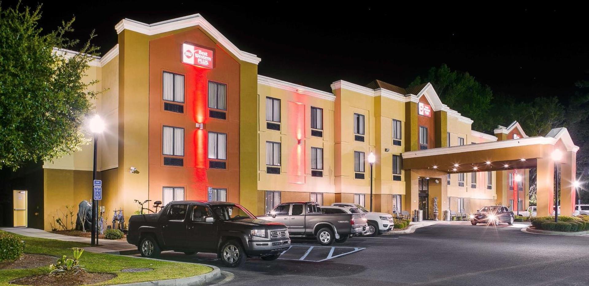 Best Western Plus Richmond Hill Inn — hotel in Richmond Hill