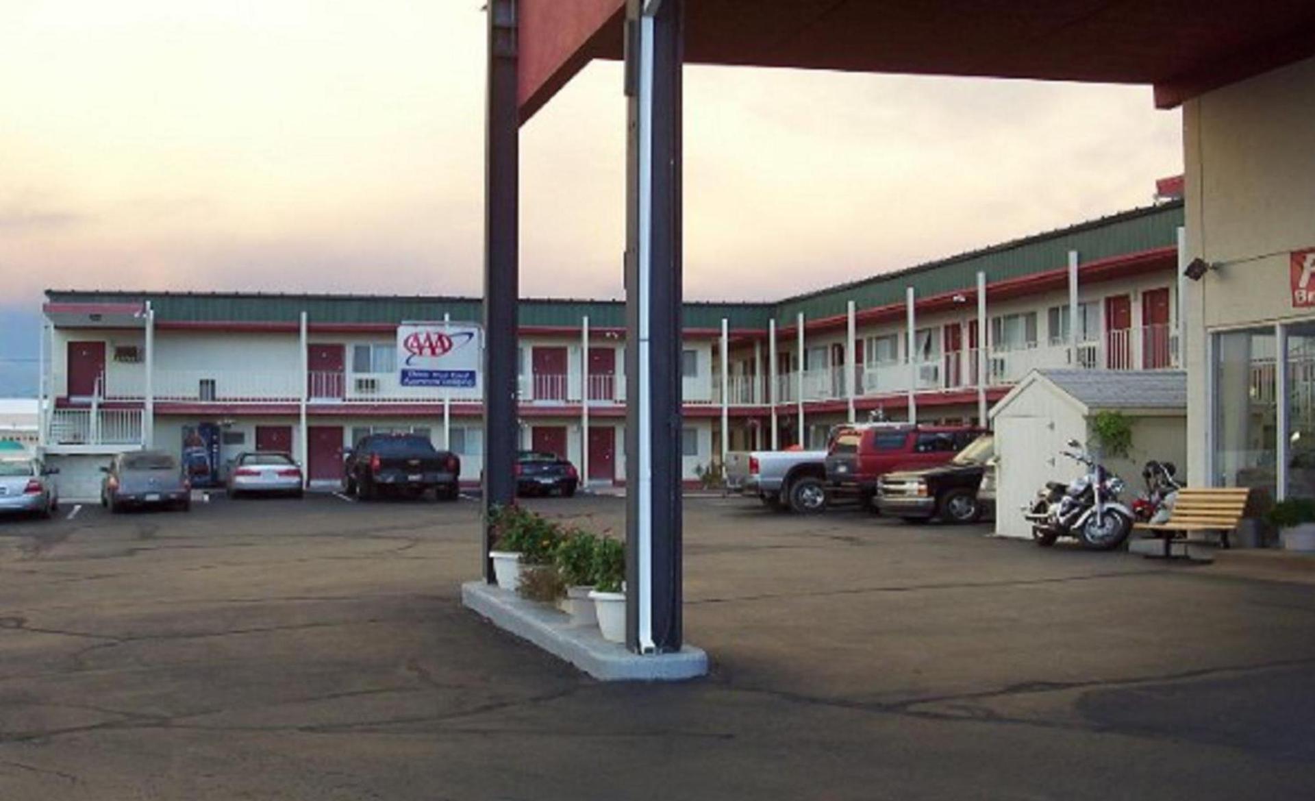 Stagecoach Motel — hotel in La Junta