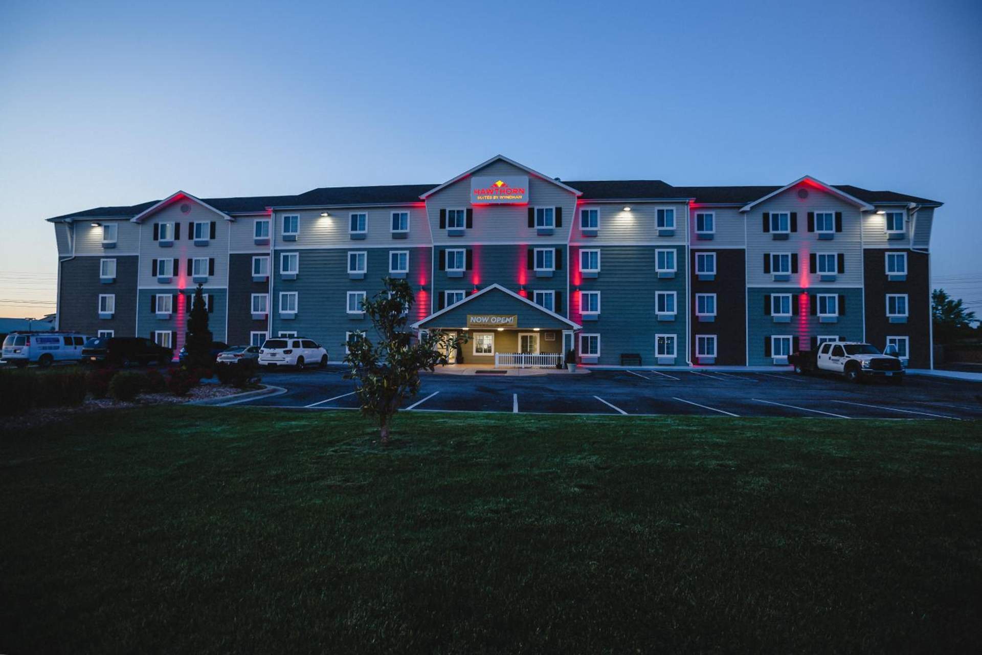 Hawthorn Extended Stay by Wyndham Saint Robert