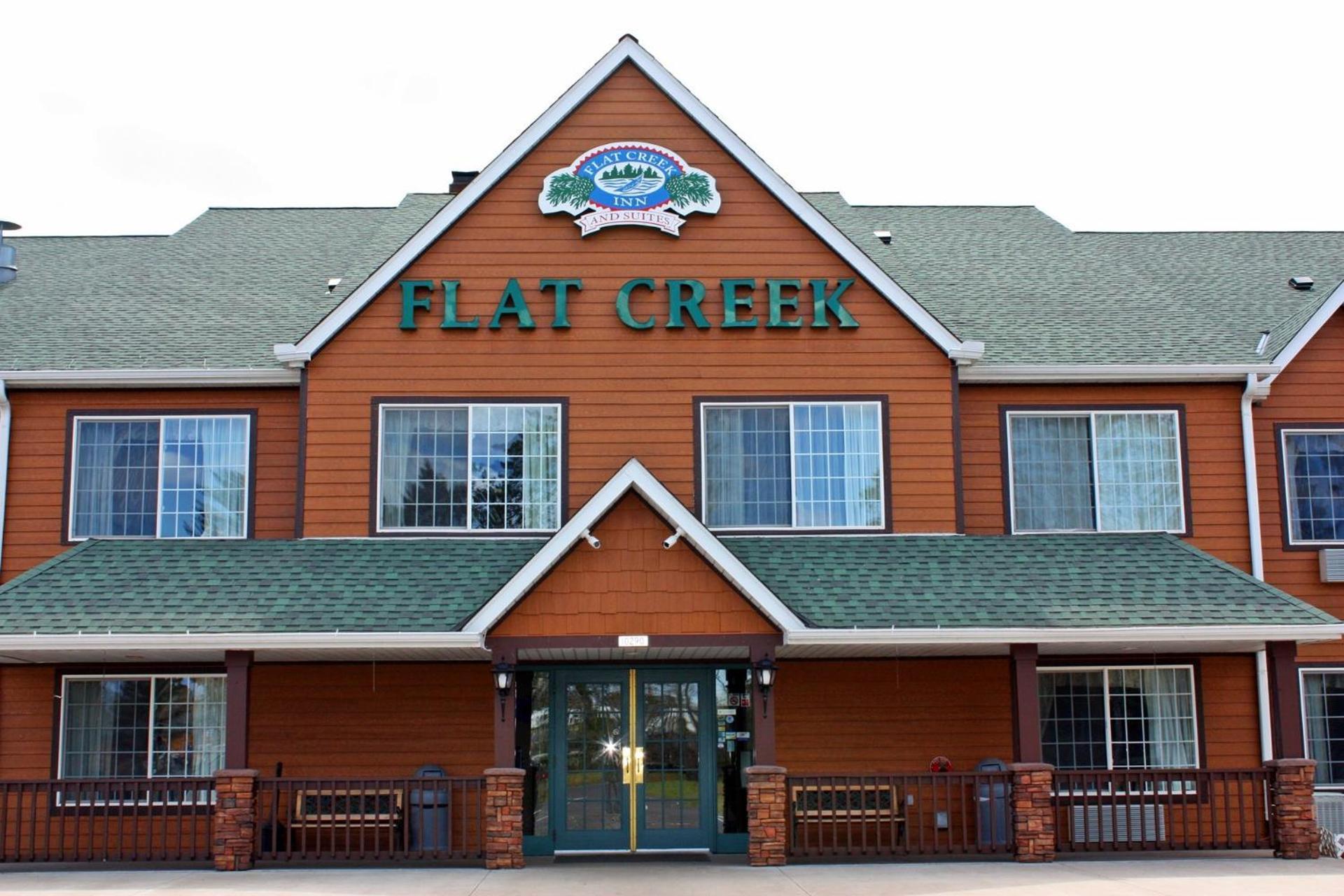 Flat Creek Lodge — hotel in Hayward