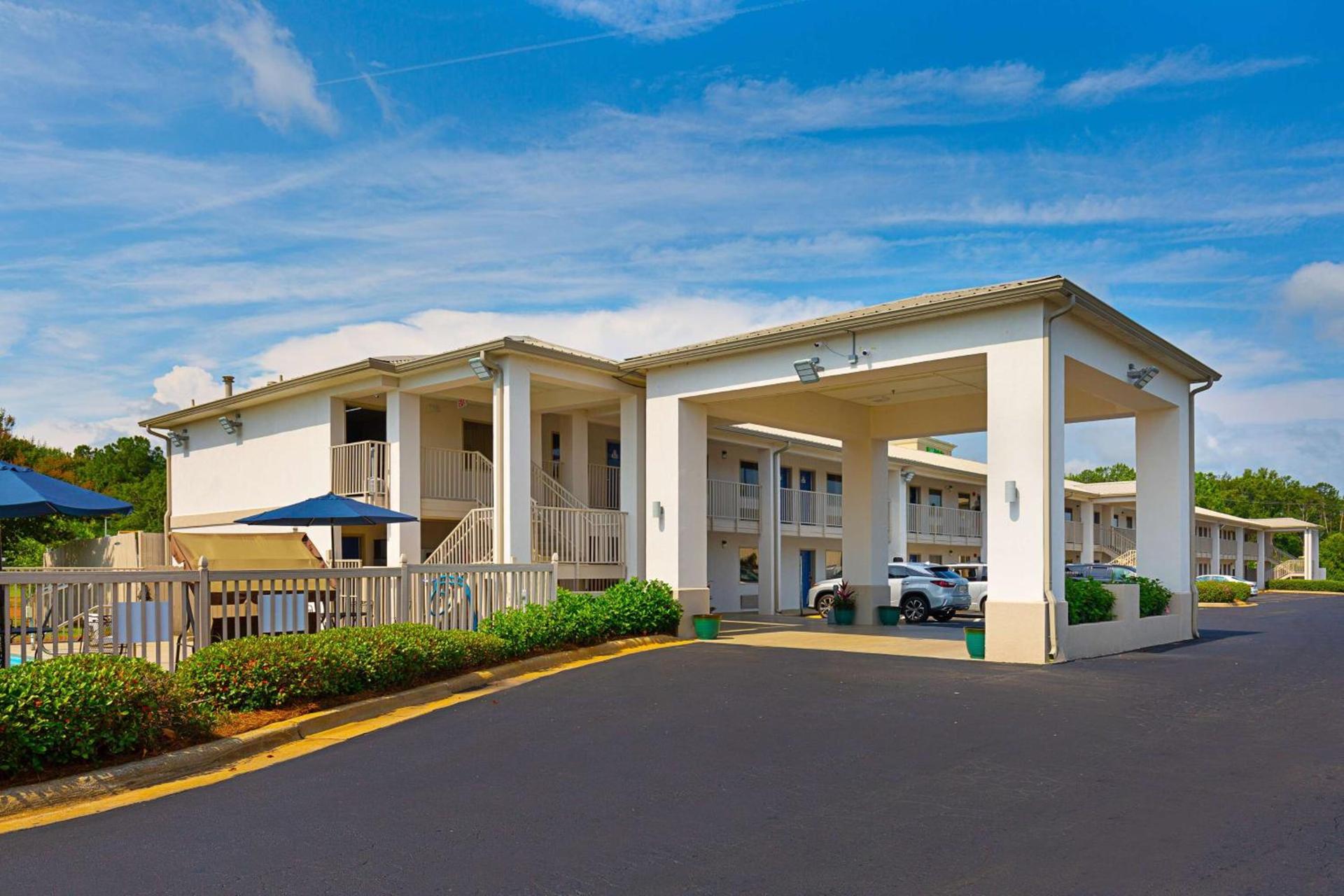 Motel 6-Albany, GA — hotel in Albany
