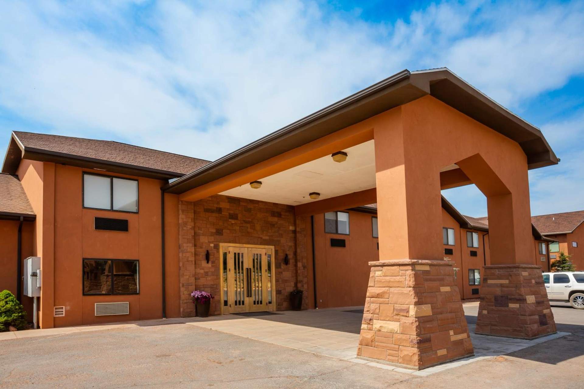 Red Sands Hotel