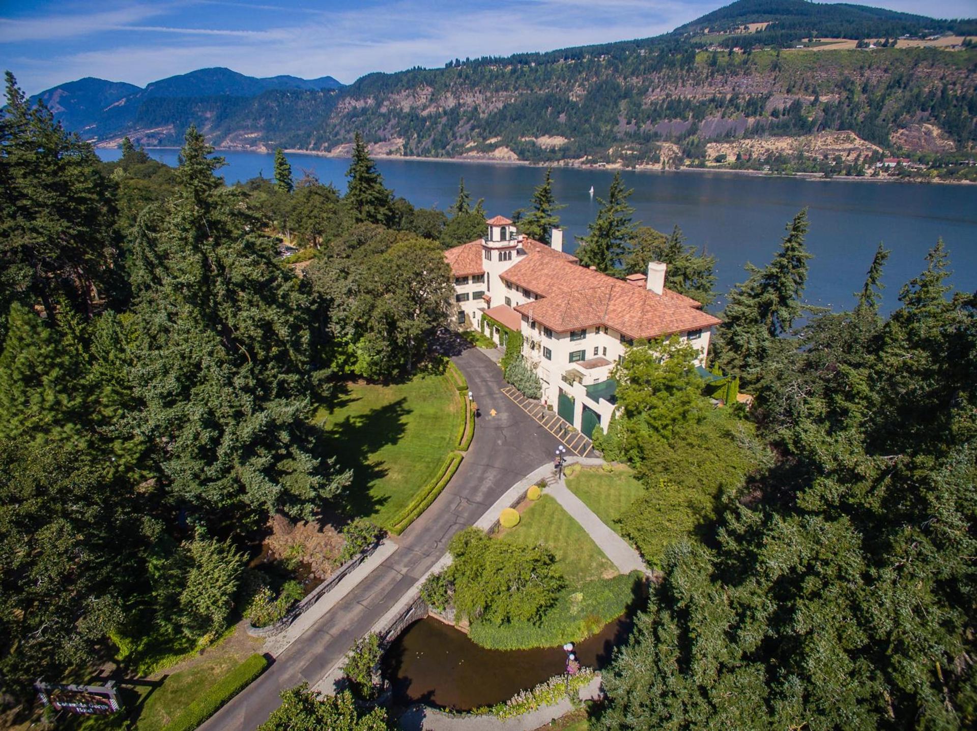 Columbia Gorge Hotel & Spa — hotel in Hood River