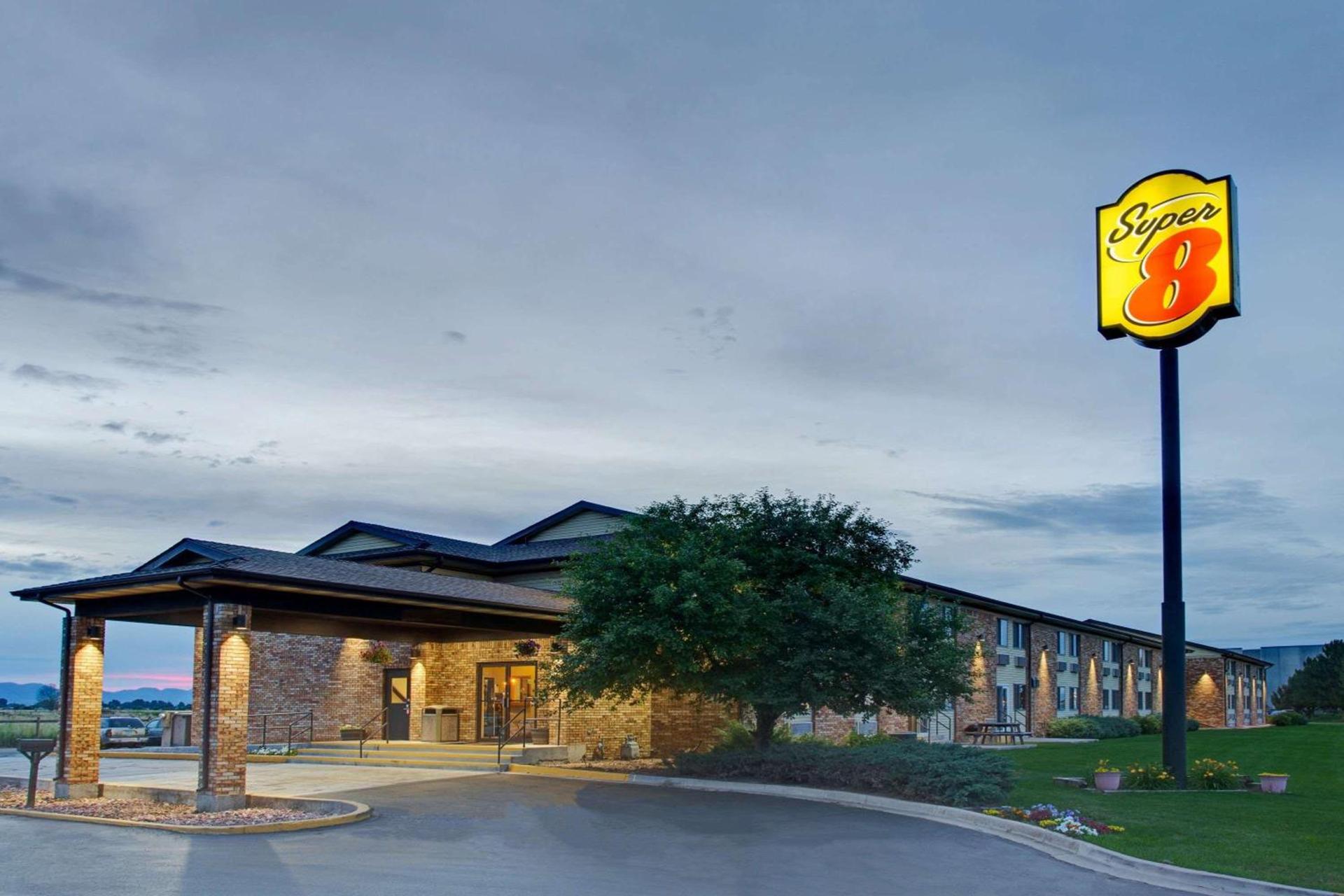 Super 8 by Wyndham Fort Collins — hotel in Fort Collins