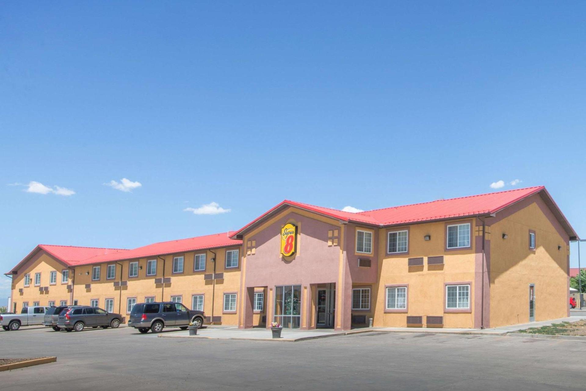 Super 8 by Wyndham Moriarty — hotel in Moriarty