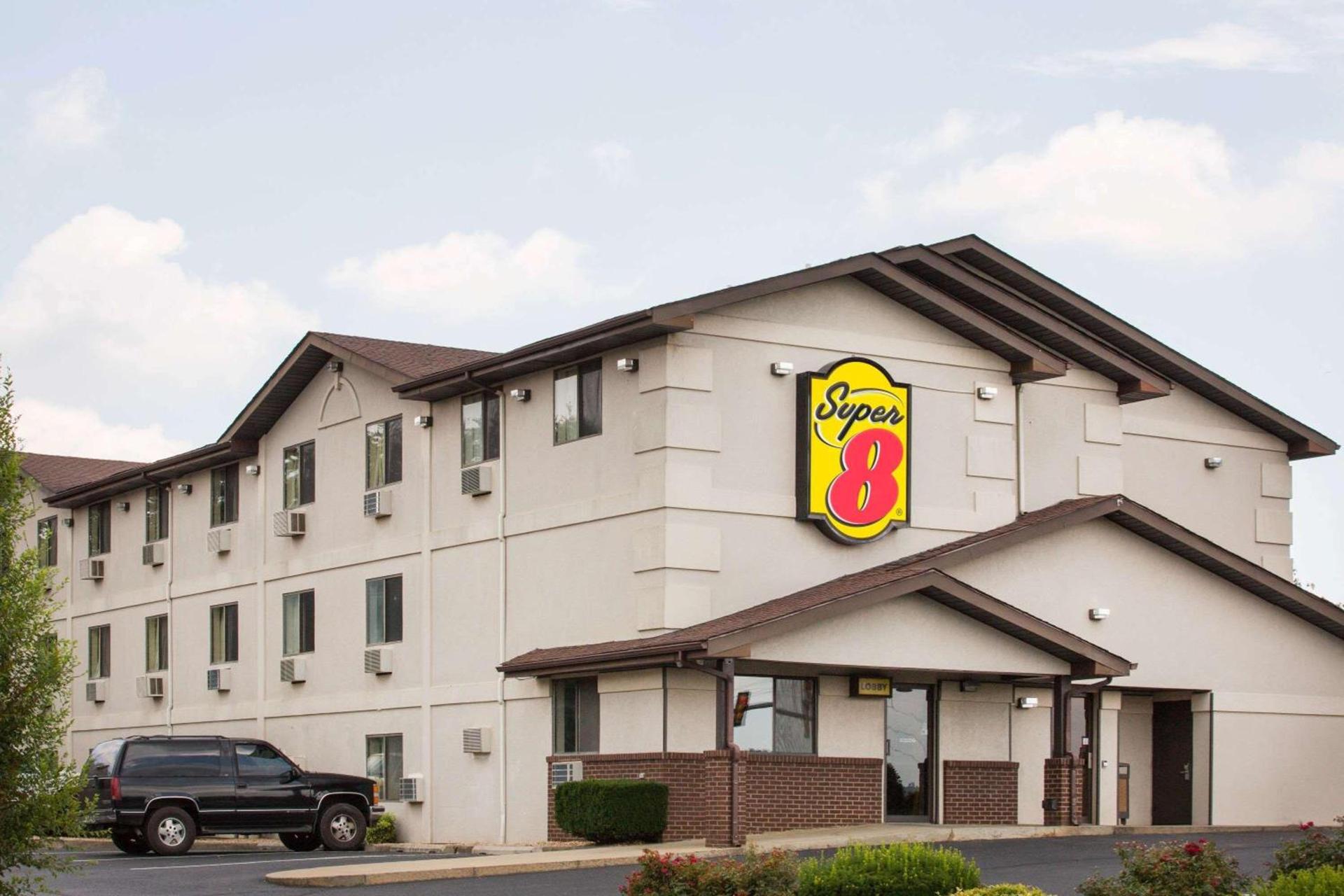 Super 8 by Wyndham Lexington VA — hotel in Lexington