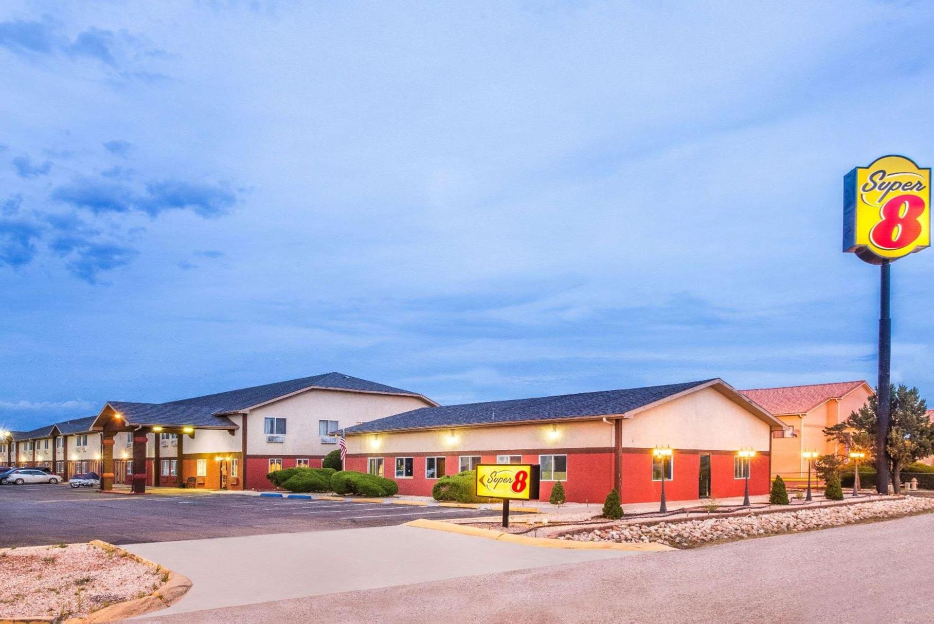 Super 8 by Wyndham Grants — hotel in Grants