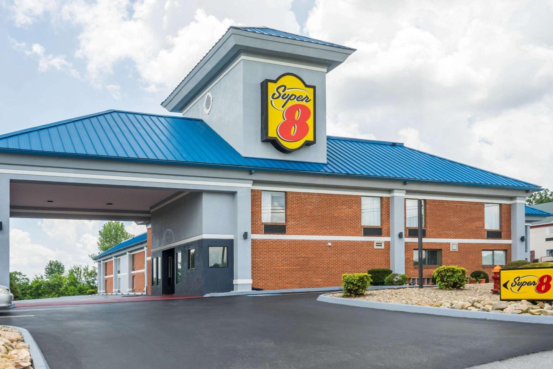 Super 8 by Wyndham Dandridge — hotel in Dandridge
